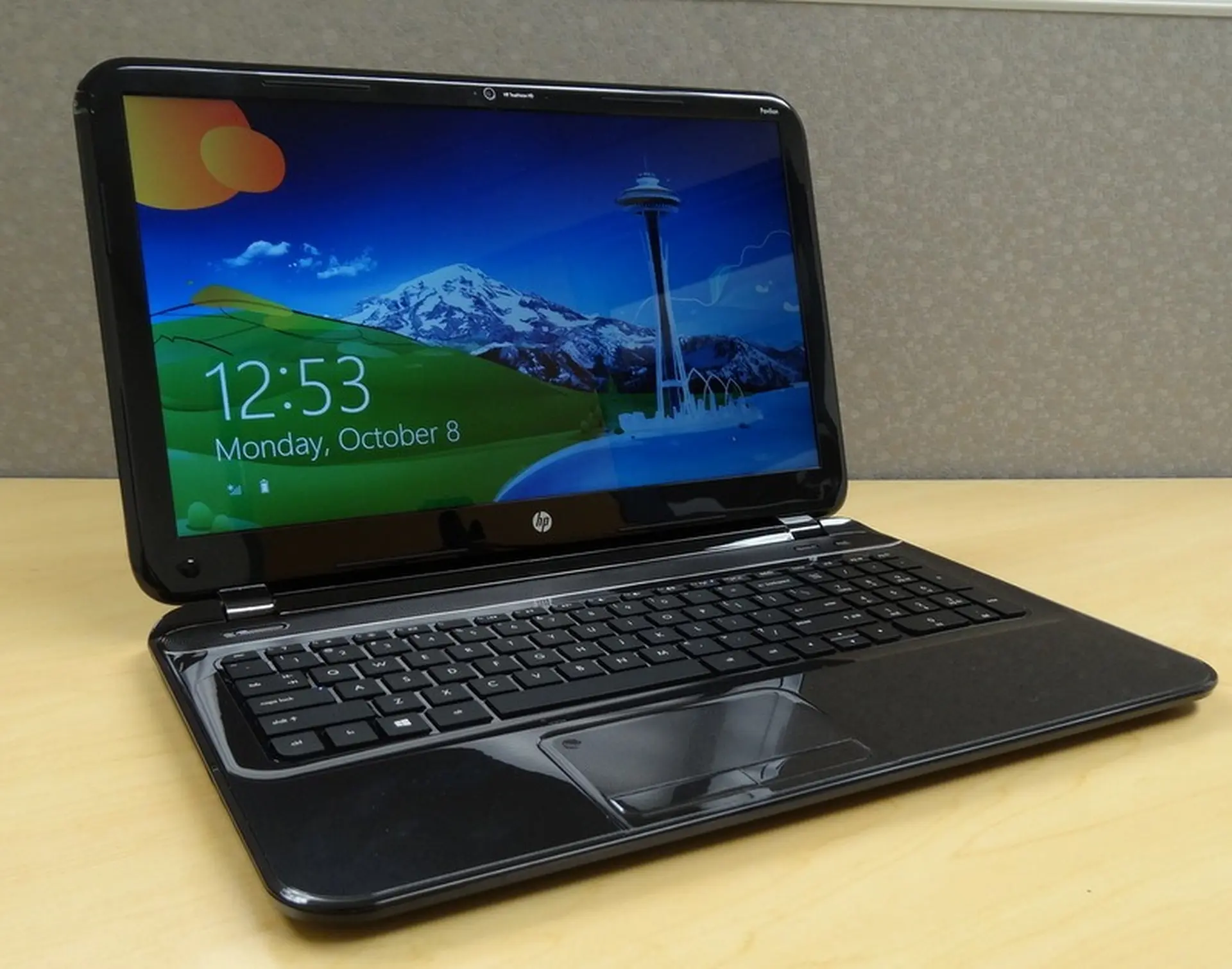 Đánh giá Pavilion Sleekbook 14 laptop màn hình cảm ứng giá rẻ của HP
