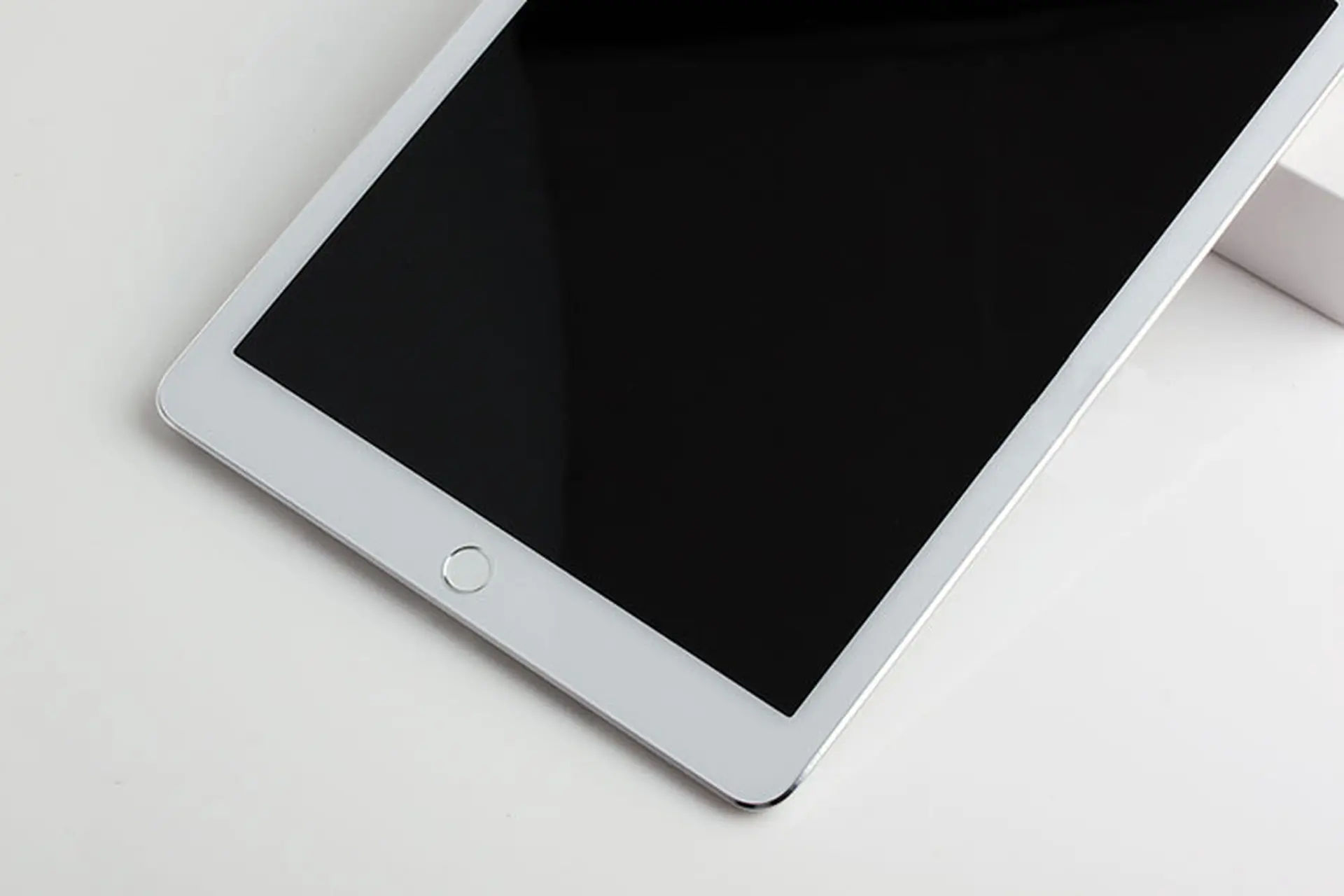 Những hình ảnh nóng hổi và chi tiết về iPad thế hệ mới