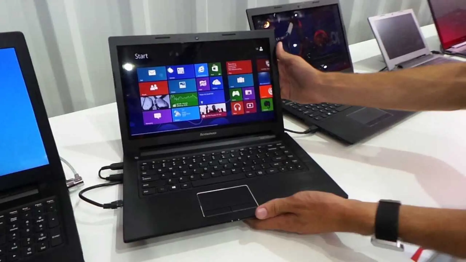Lenovo S410P: Máy khỏe, Pin “trâu”