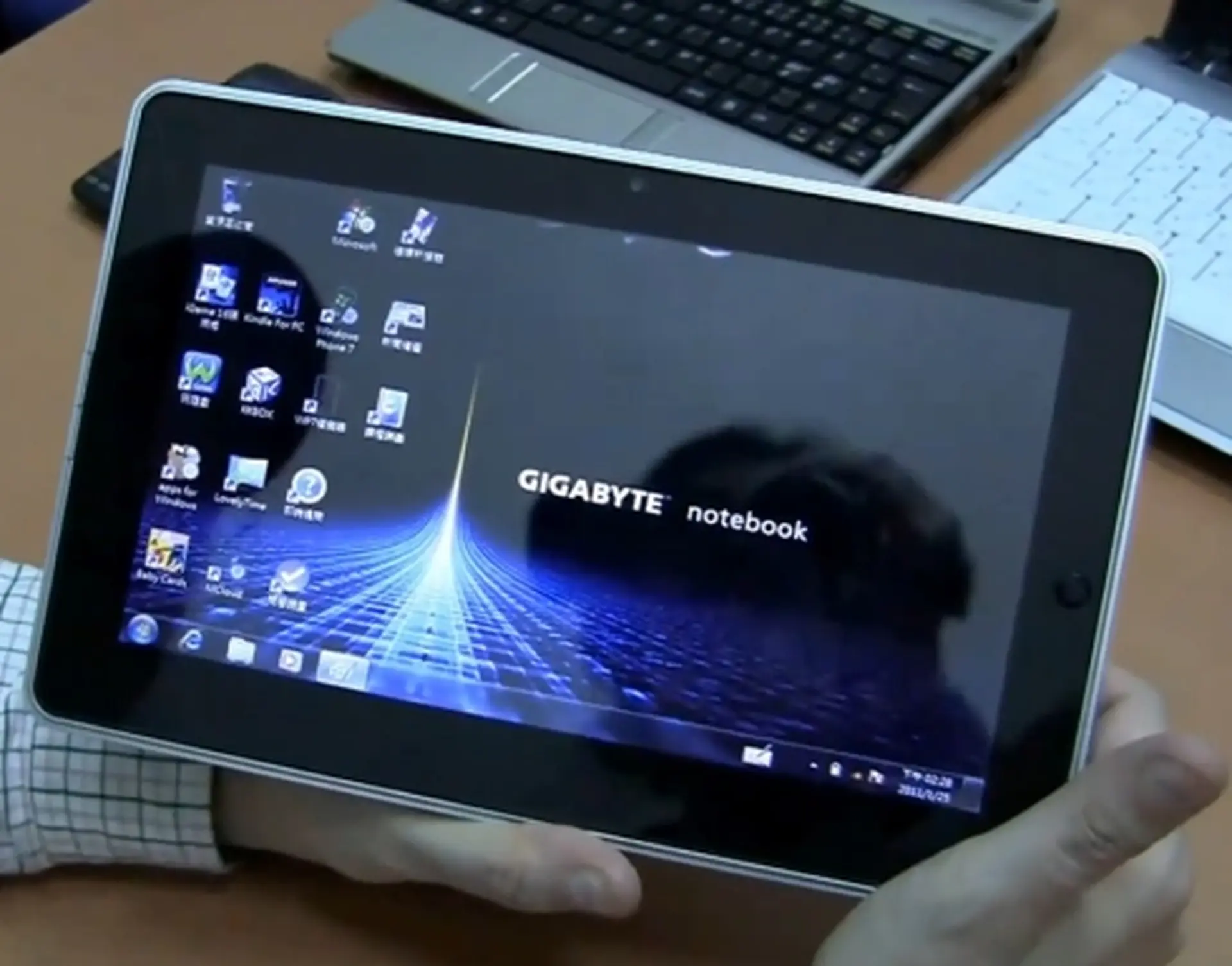 Đánh giá máy tính bảng Gigabyte S1080