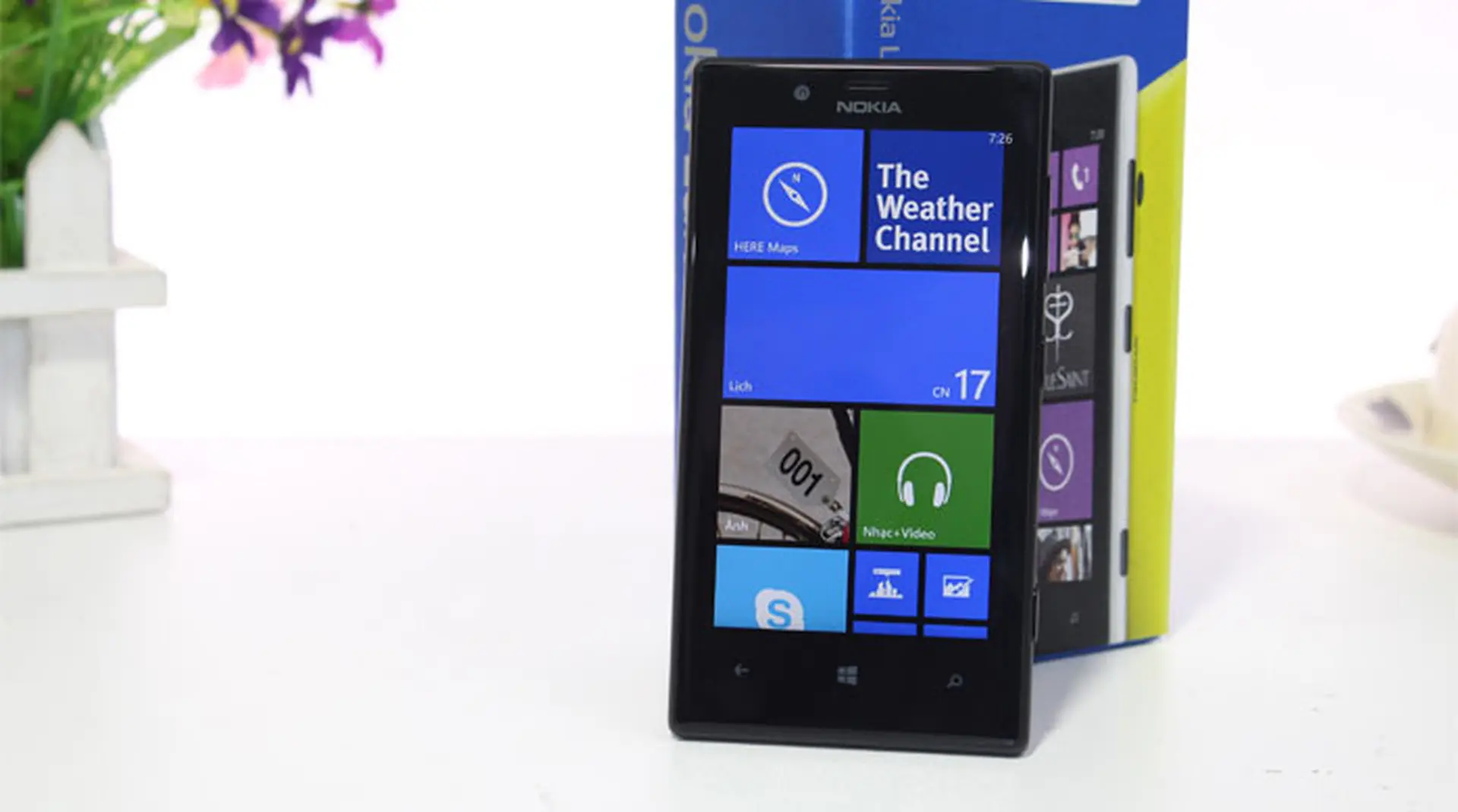Giá bán và địa chỉ mua Nokia Lumia 720 cũ