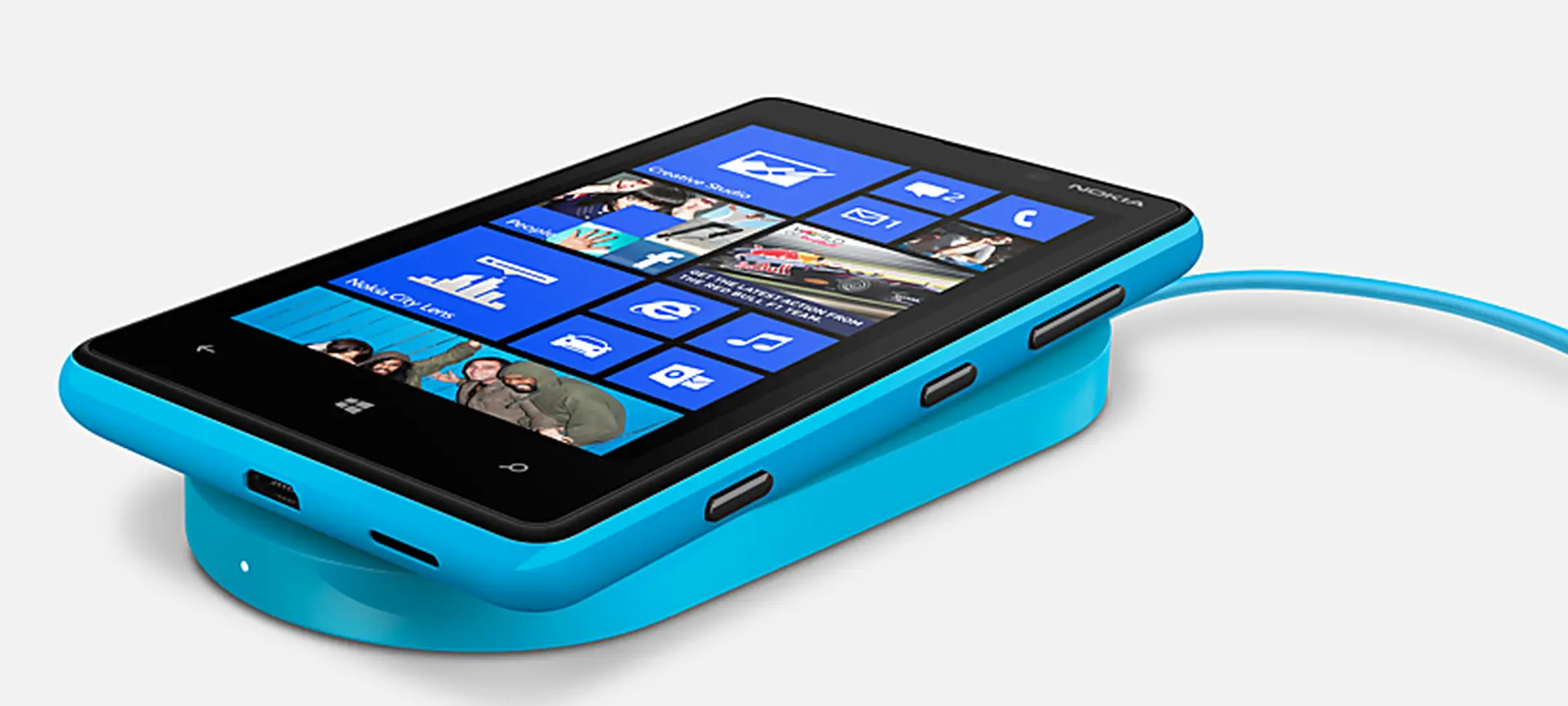 Nokia Lumia 820 giá bao nhiêu tại Việt Nam