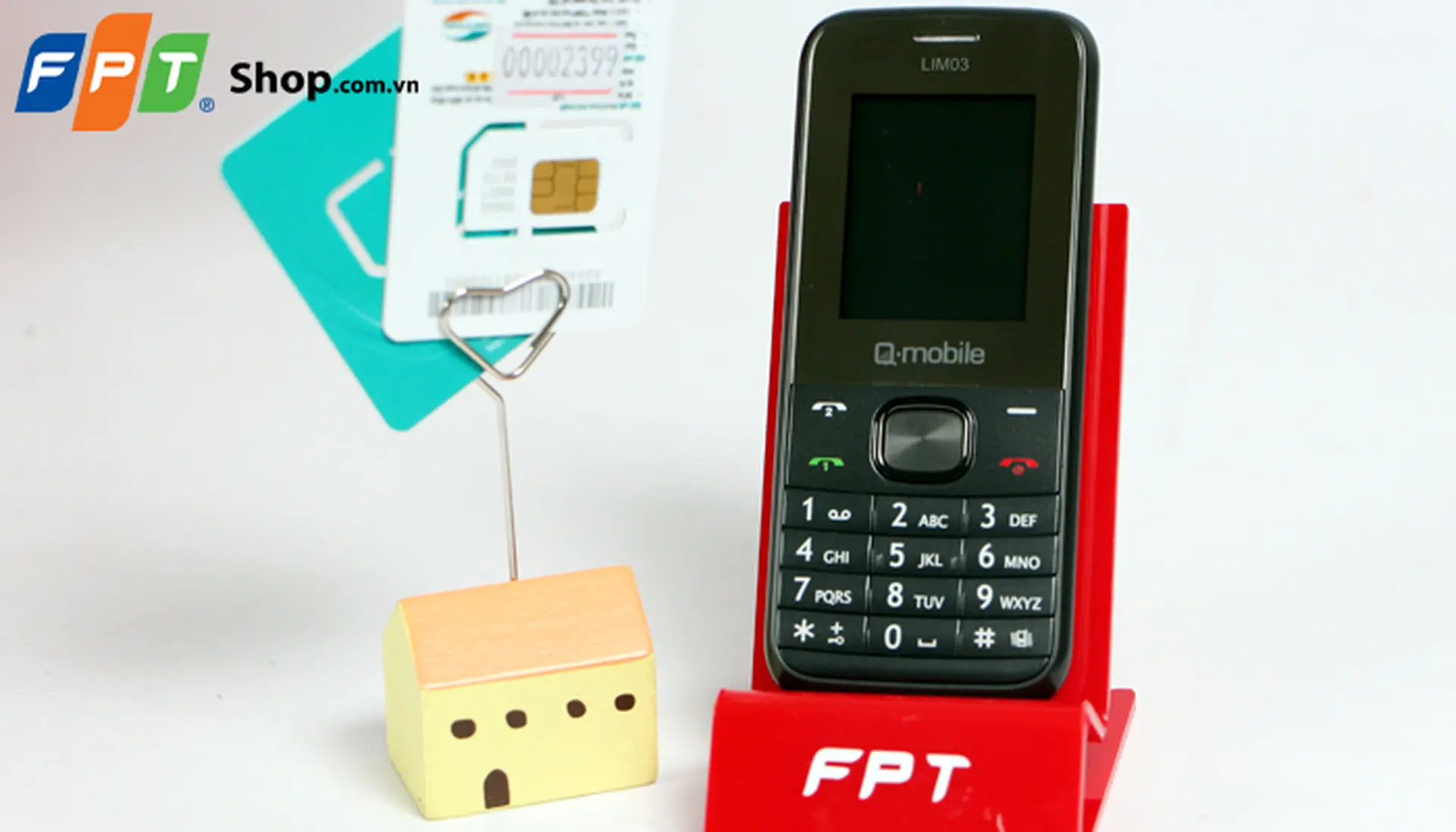 Q-Mobile LIM 03: nhỏ gọn, thời trang và tinh tế