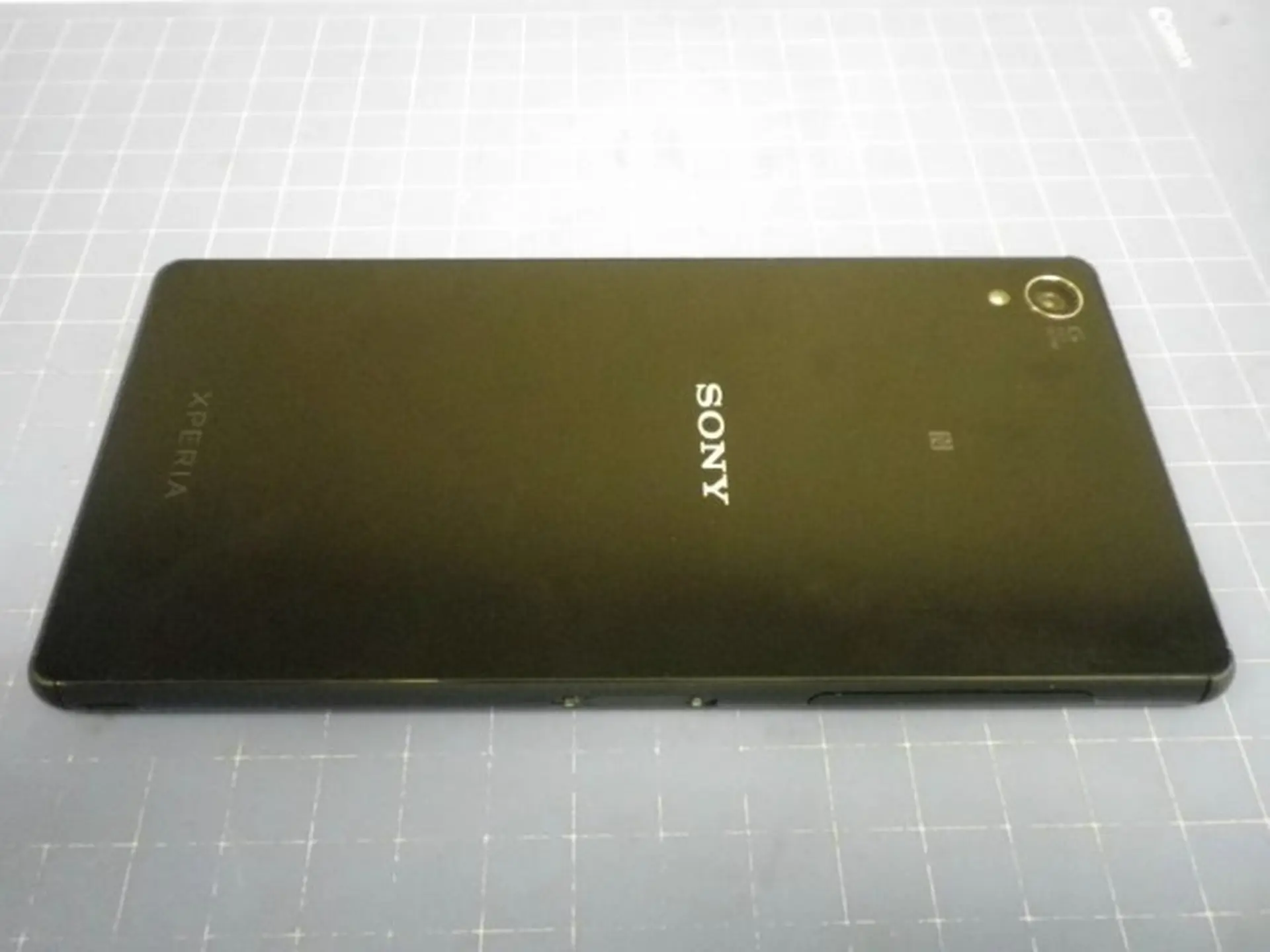 Tổng hợp các hình ảnh về Xperia Z3, dự kiến ra mắt trong tuần tới