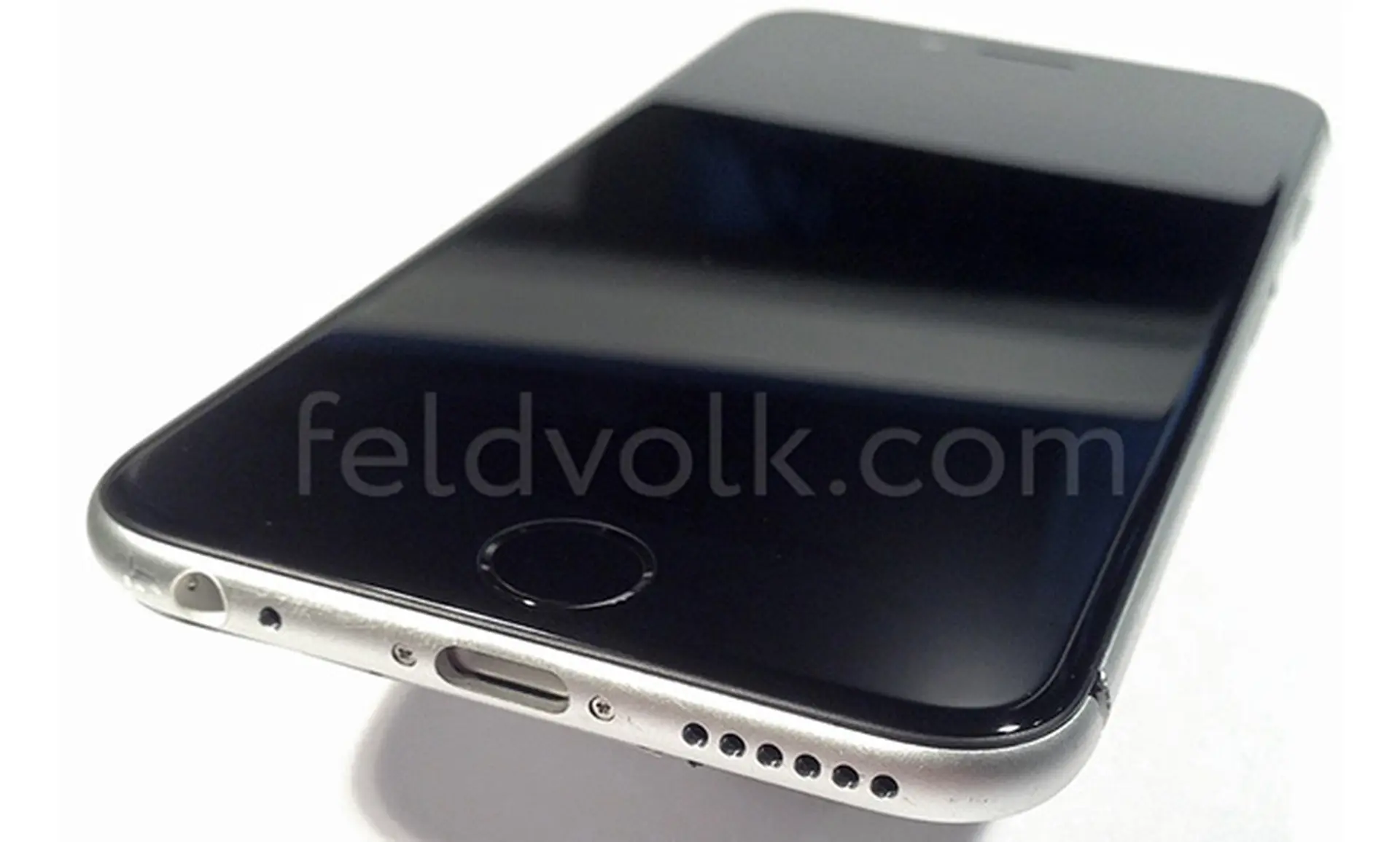 Apple tất bật chuẩn bị cho lễ ra mắt iPhone 6