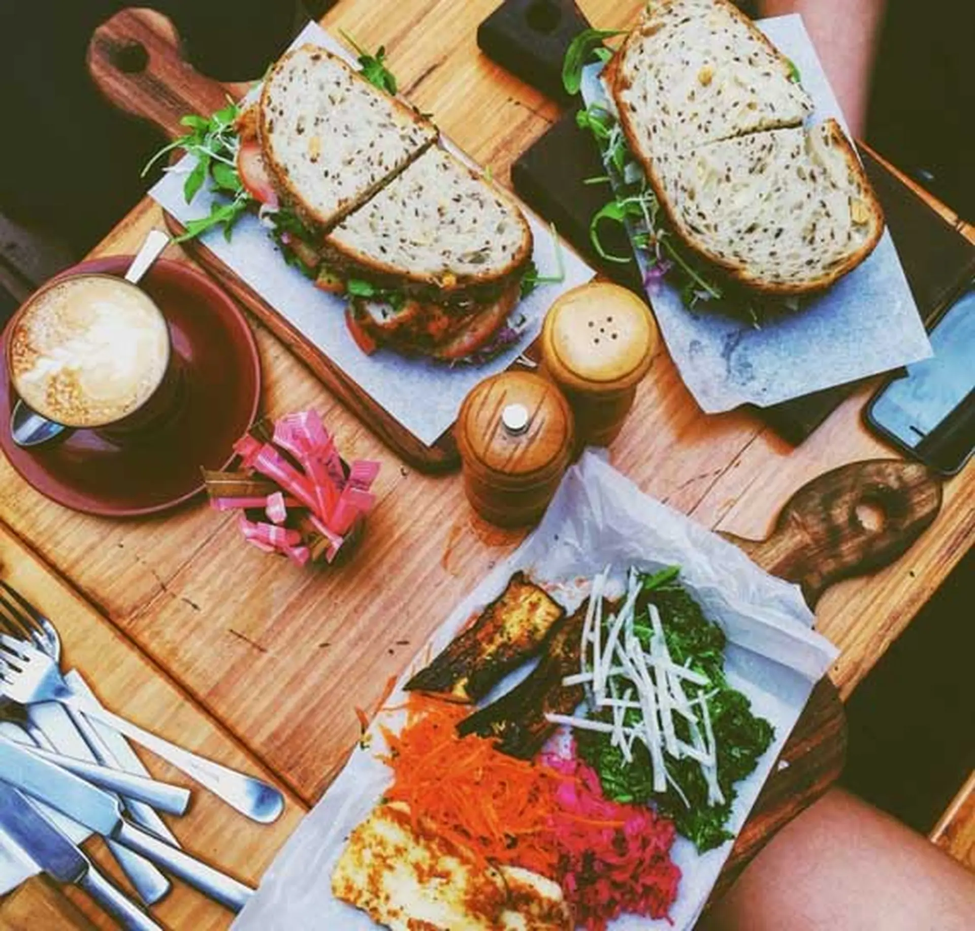 6 mẹo tín đồ chụp ảnh cần biết để tạo ra những set đồ long lanh trên Instagram