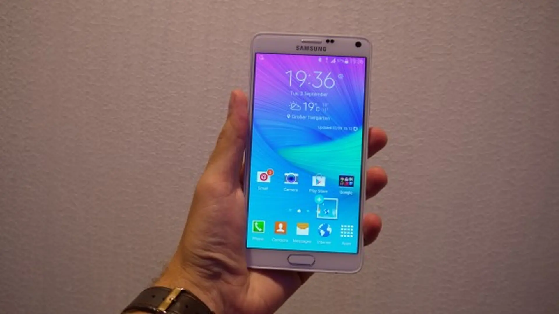 Samsung Galaxy Note 4 siêu phẩm hoàn hảo