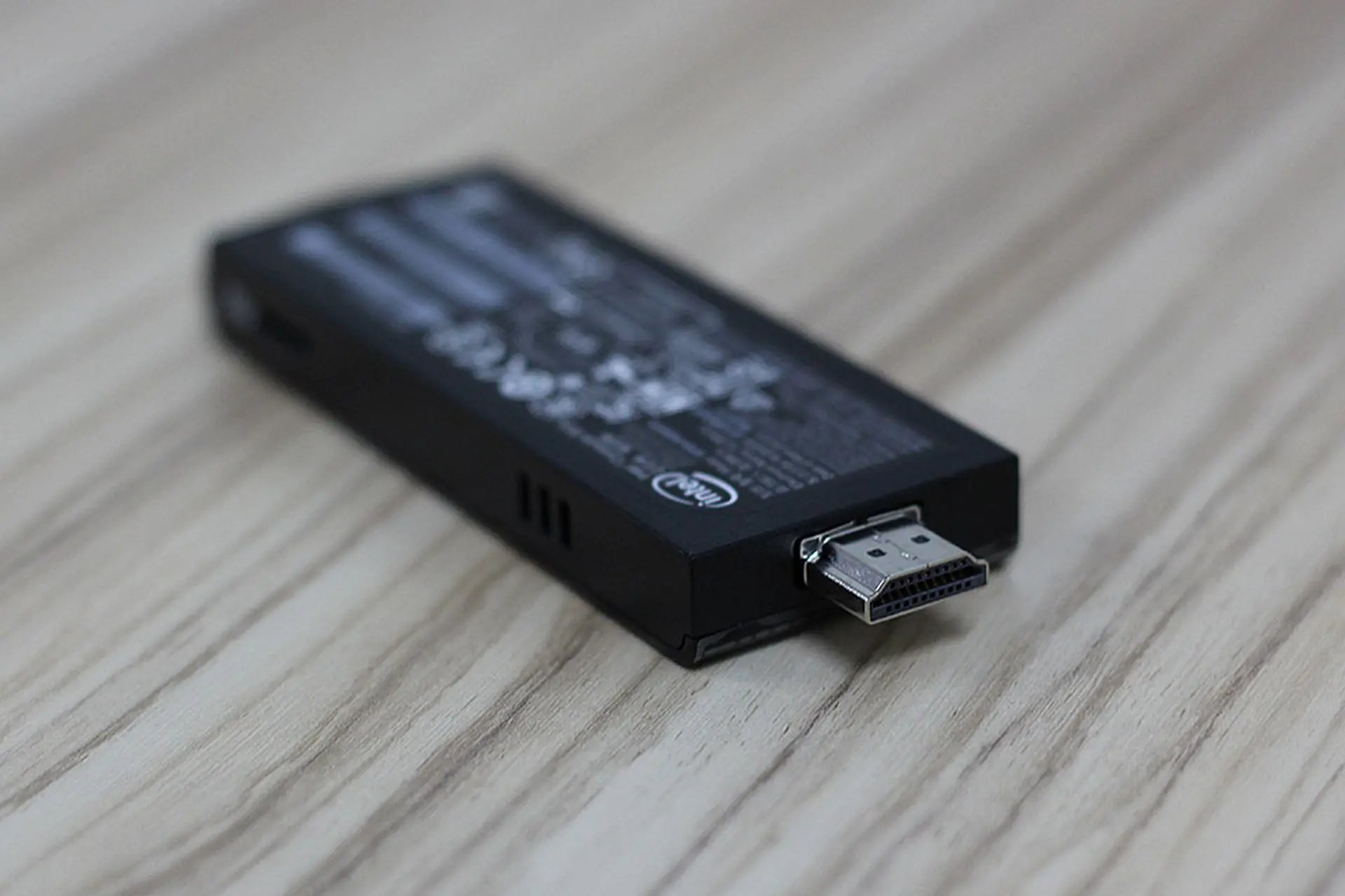 Hướng dẫn sử dụng Intel Compute Stick