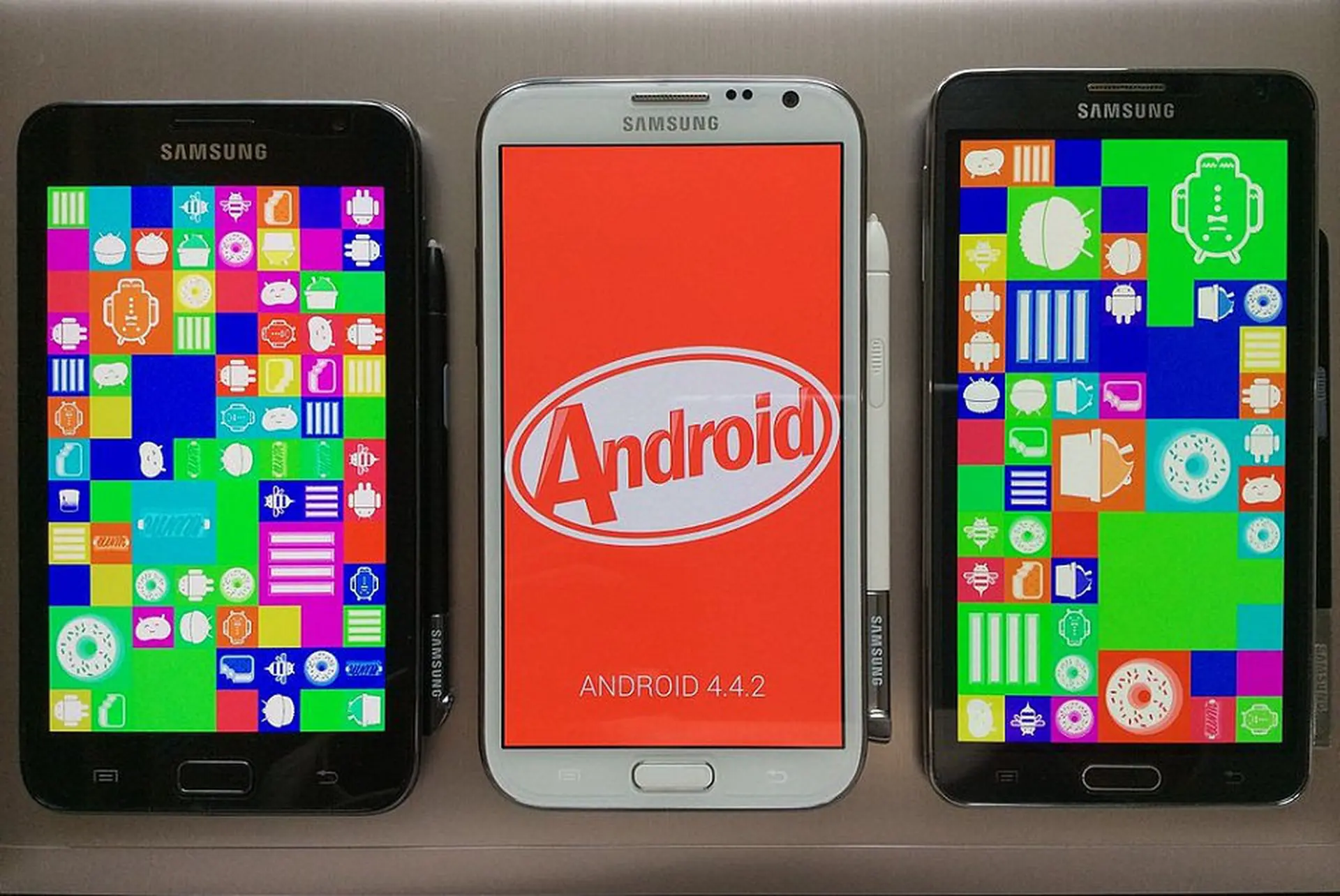 Màn hình AMOLED là gì? Ưu và nhược điểm của công nghệ màn hình AMOLED
