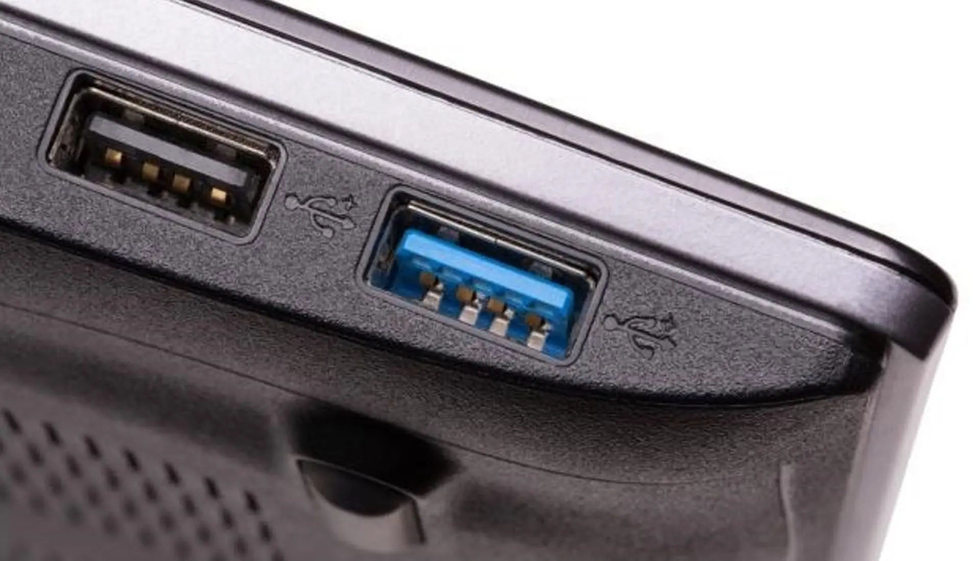 USB 3.0 là gì? So sánh USB 3.0 và USB 2.0 có gì khác biệt?