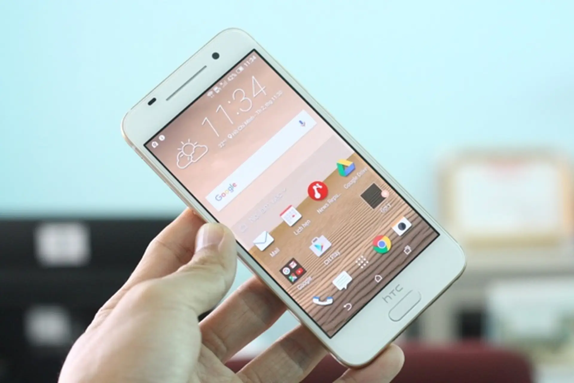 Đập hộp HTC One A9, smartphone có thiết kế giống iPhone 6
