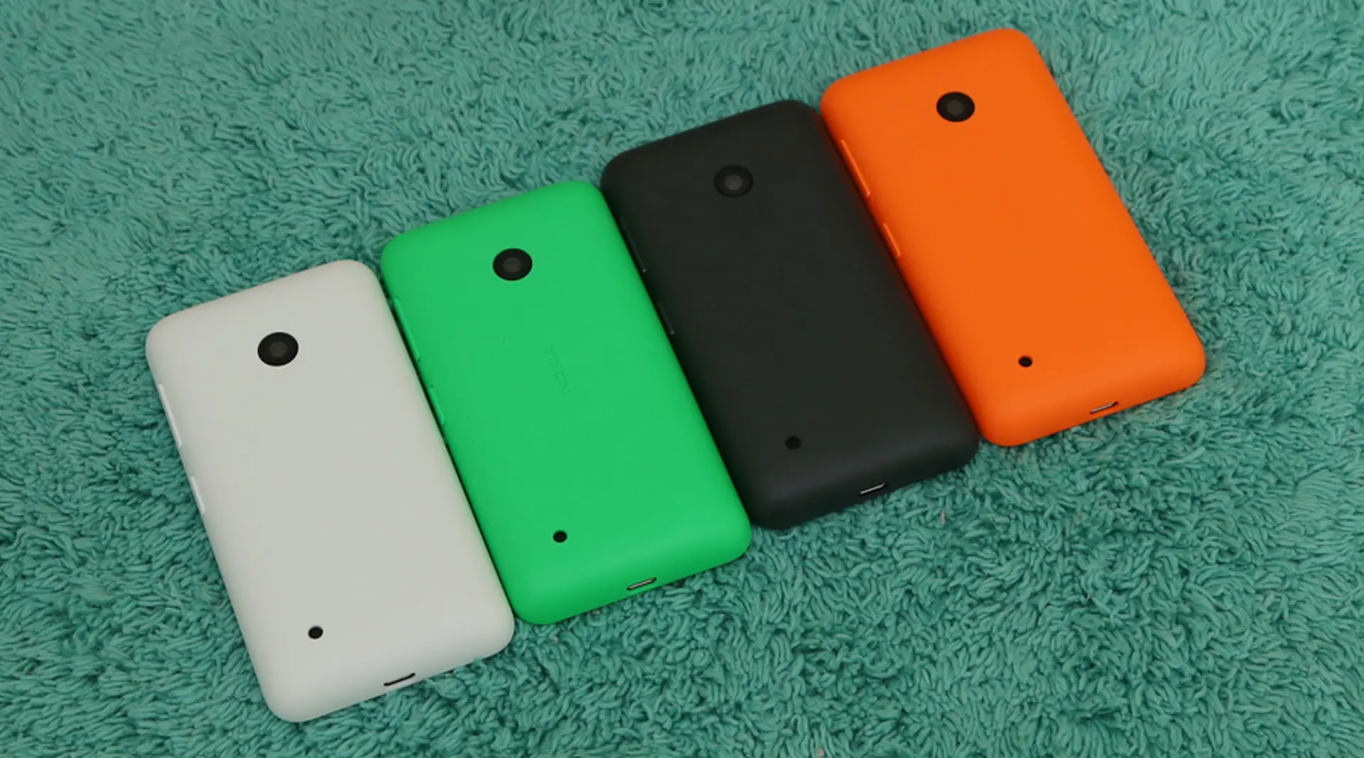 Microsoft ra mắt Lumia giá rẻ nhất từ trước đến nay