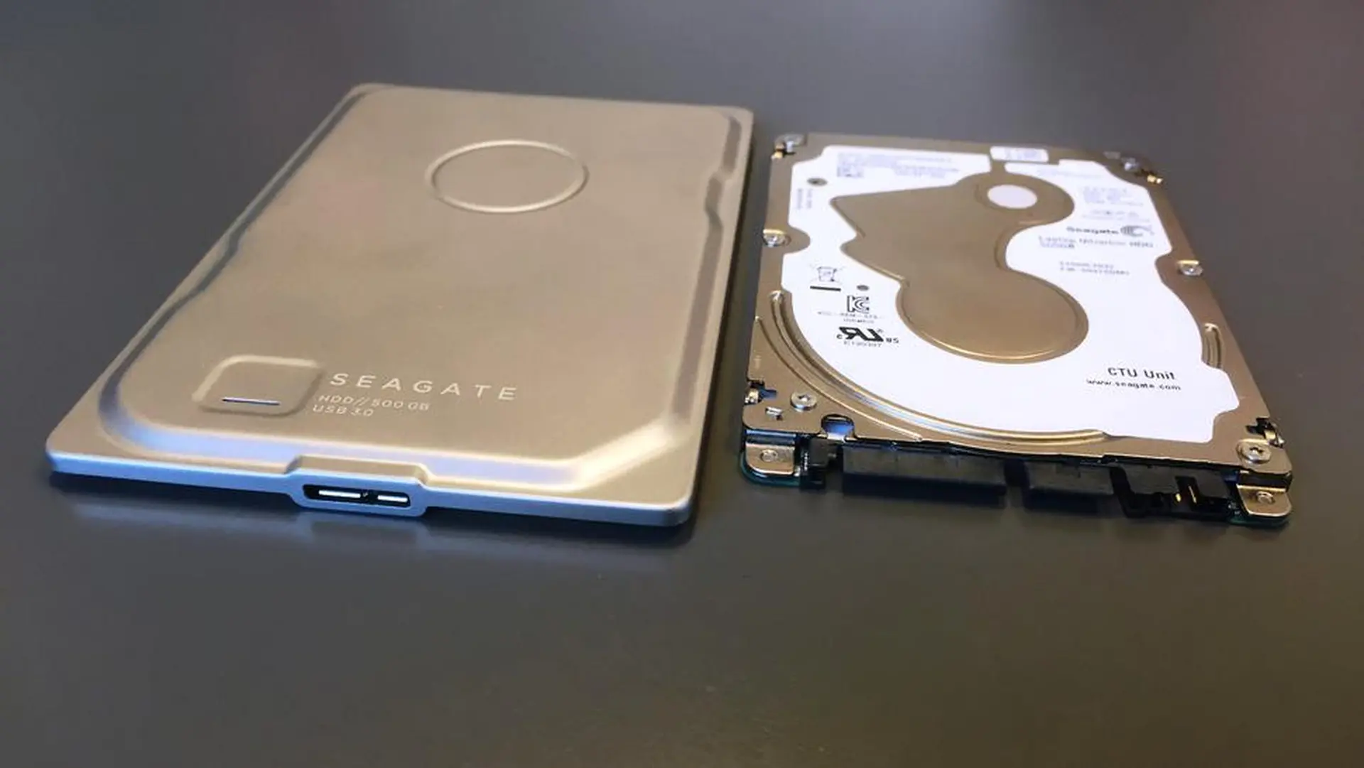 Tìm hiểu ổ cứng gắn ngoài mỏng nhất thế giới Seagate Senven