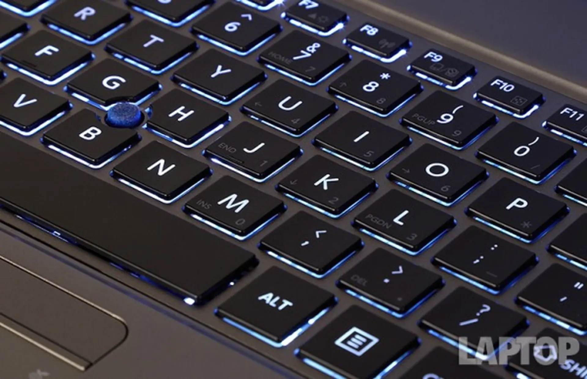 Những đặc điểm, tính năng trên laptop Toshiba Tecra Z40