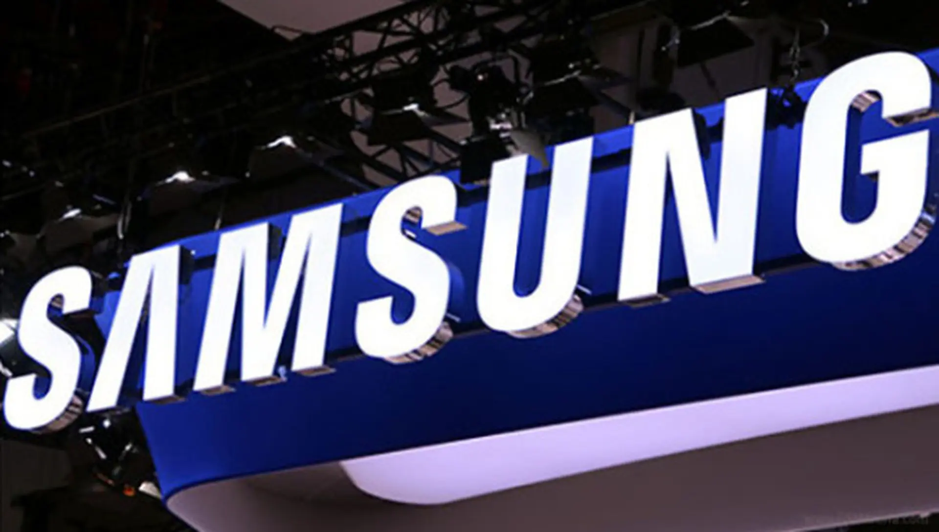 Báo cáo mới nhất tiết lộ thông tin Samsung bị giảm mức lợi nhuận