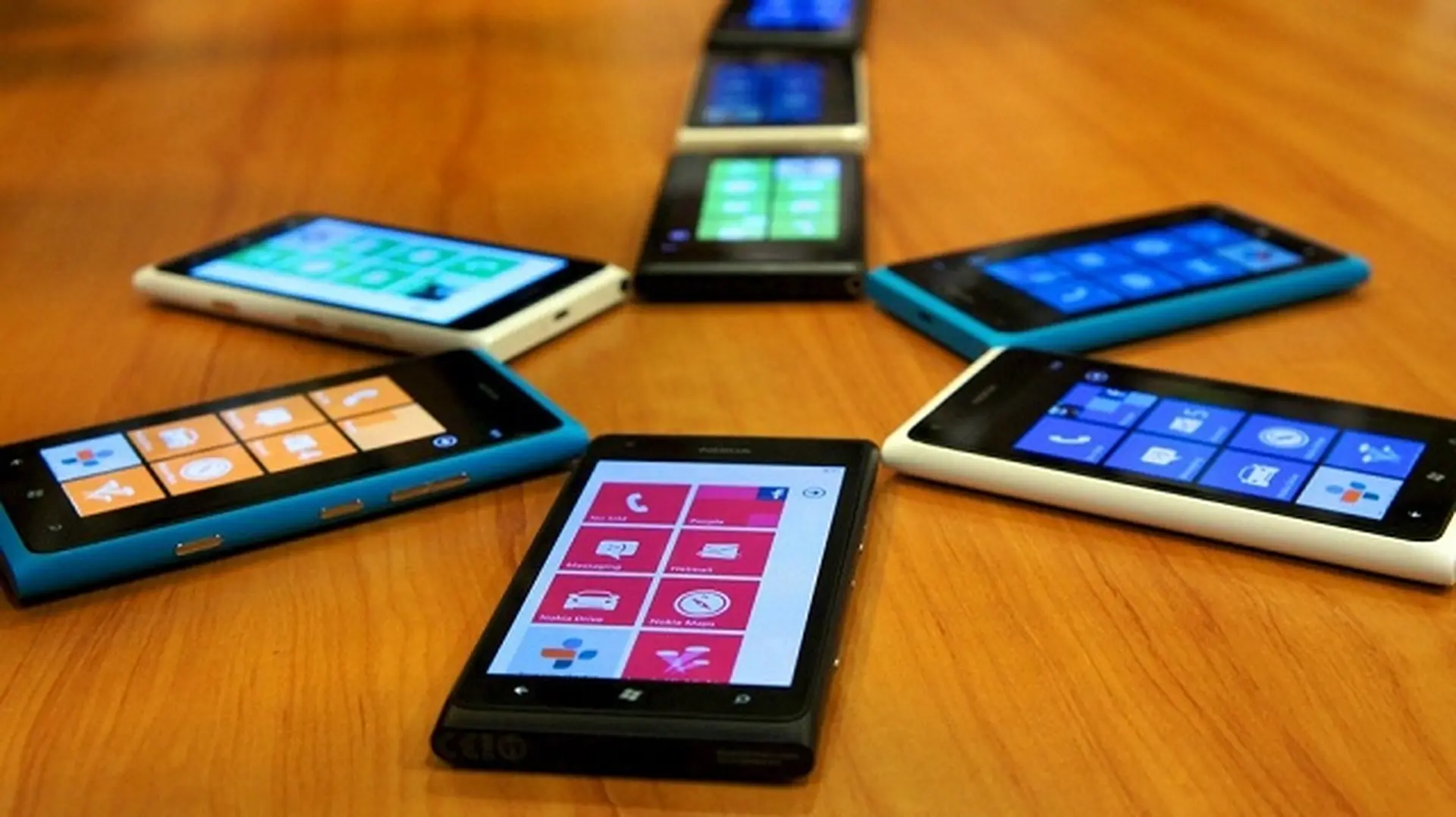 Windows Phone tích hợp khả năng chạy ứng dụng Android?