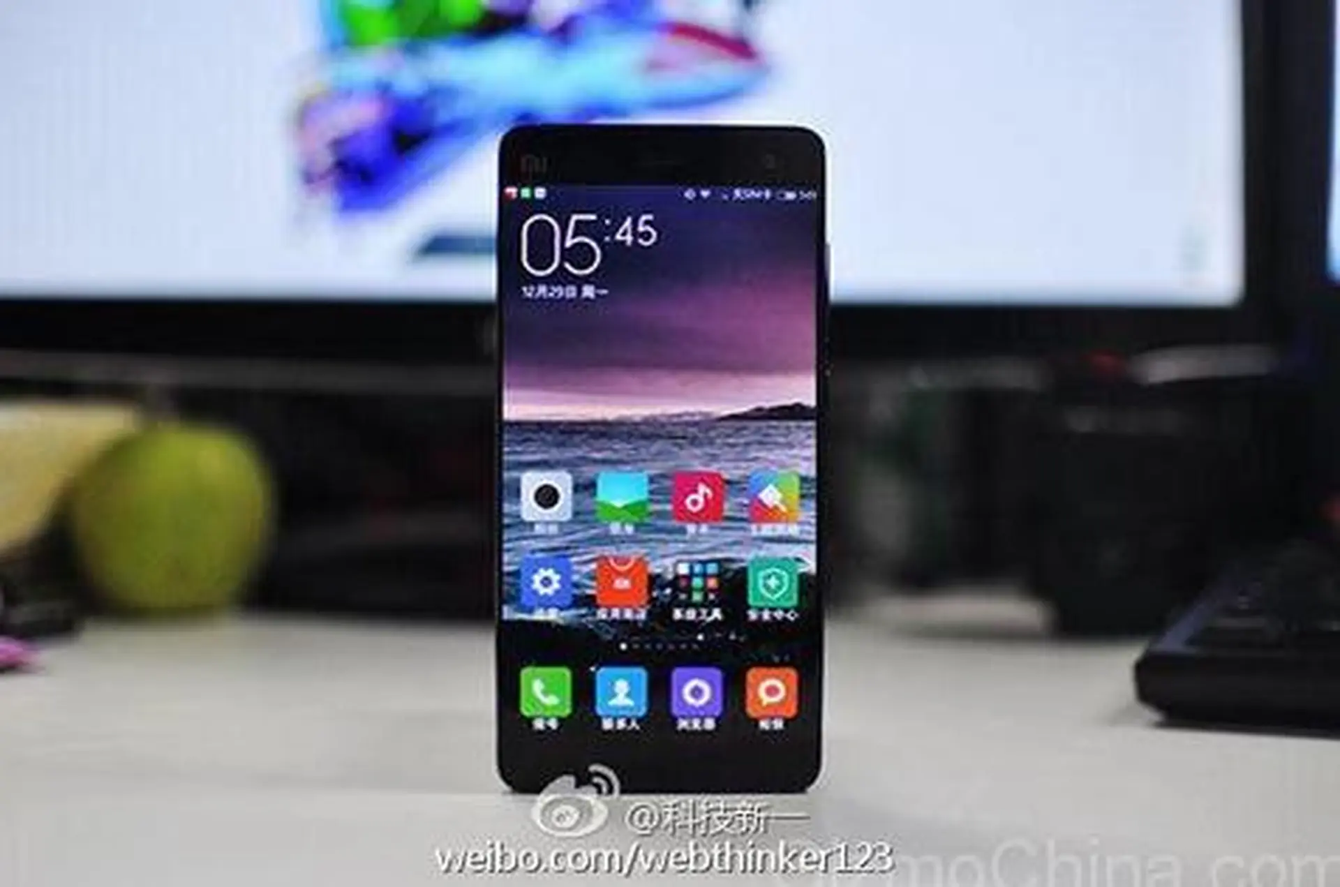 Rò rỉ phiên bản màu đen của Xiaomi MI-5
