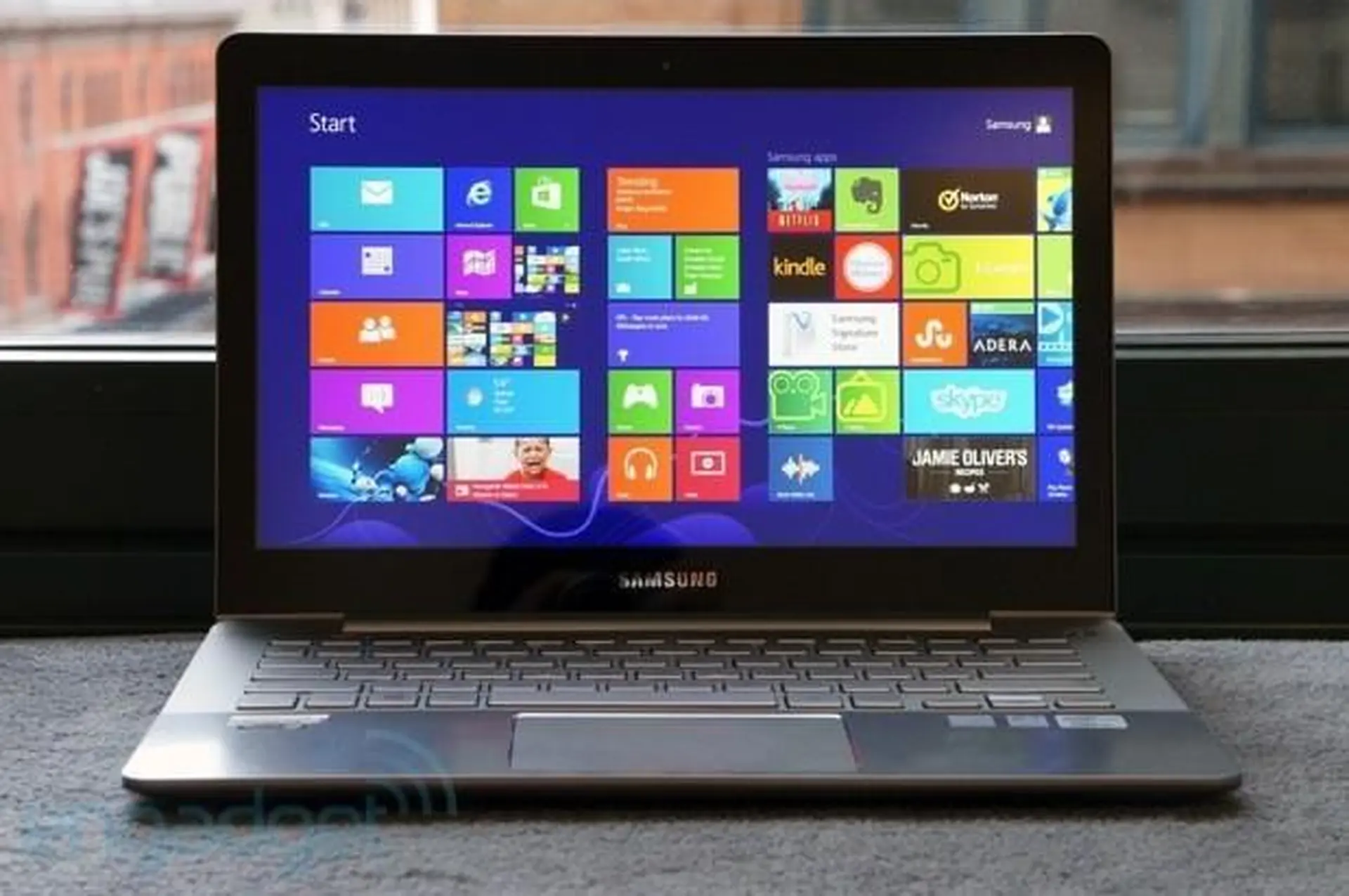 Đánh giá Samsung Ativ Book 7