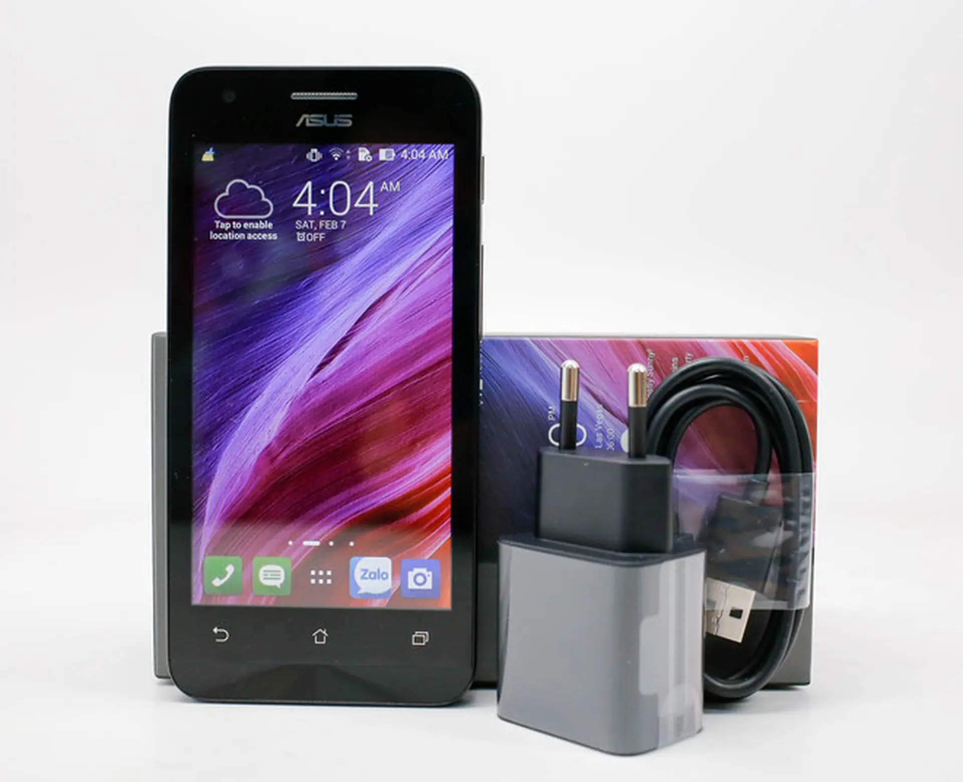 Mở hộp và trên tay Zenfone C chính hãng tại Việt Nam