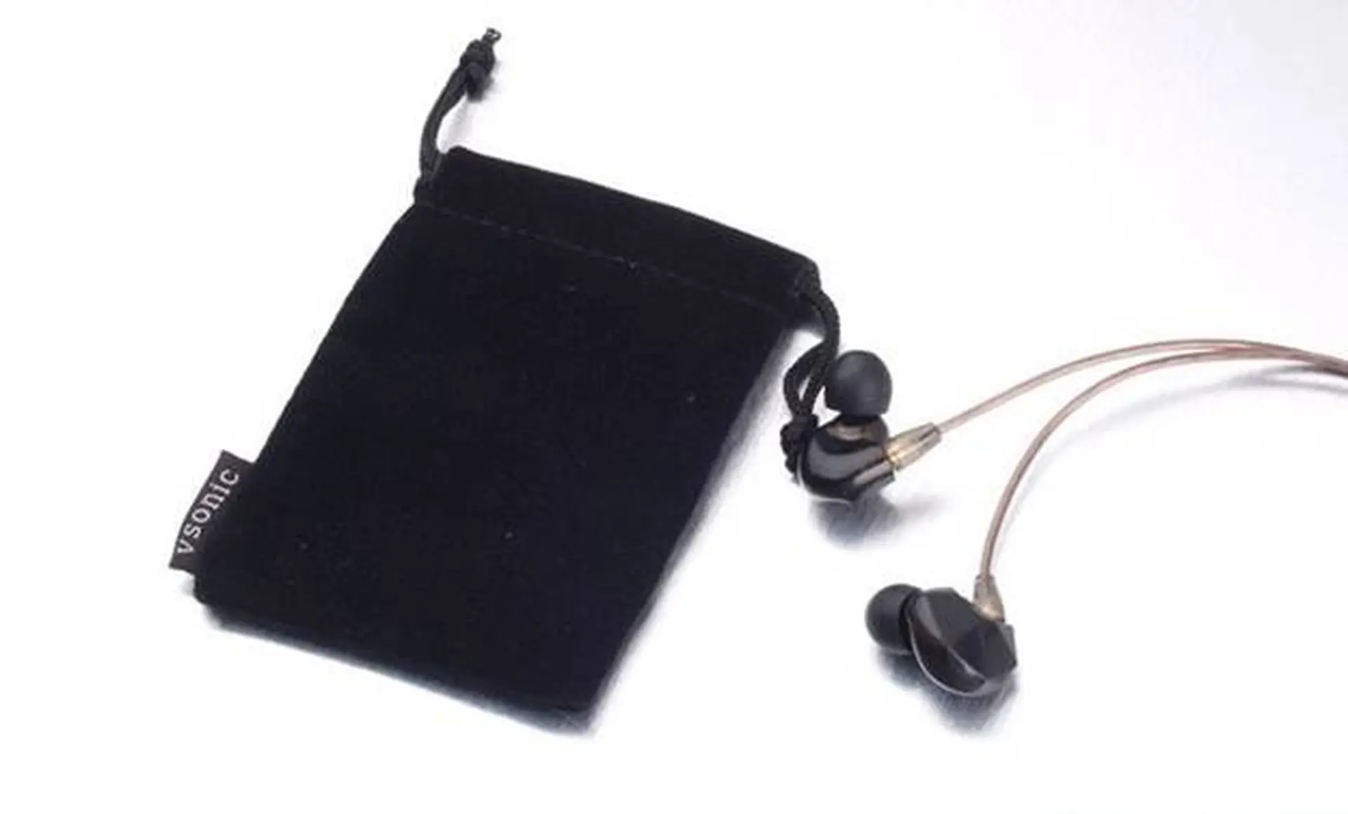 Chất lượng âm thanh của tai nghe in-ear VSonic VSD3S