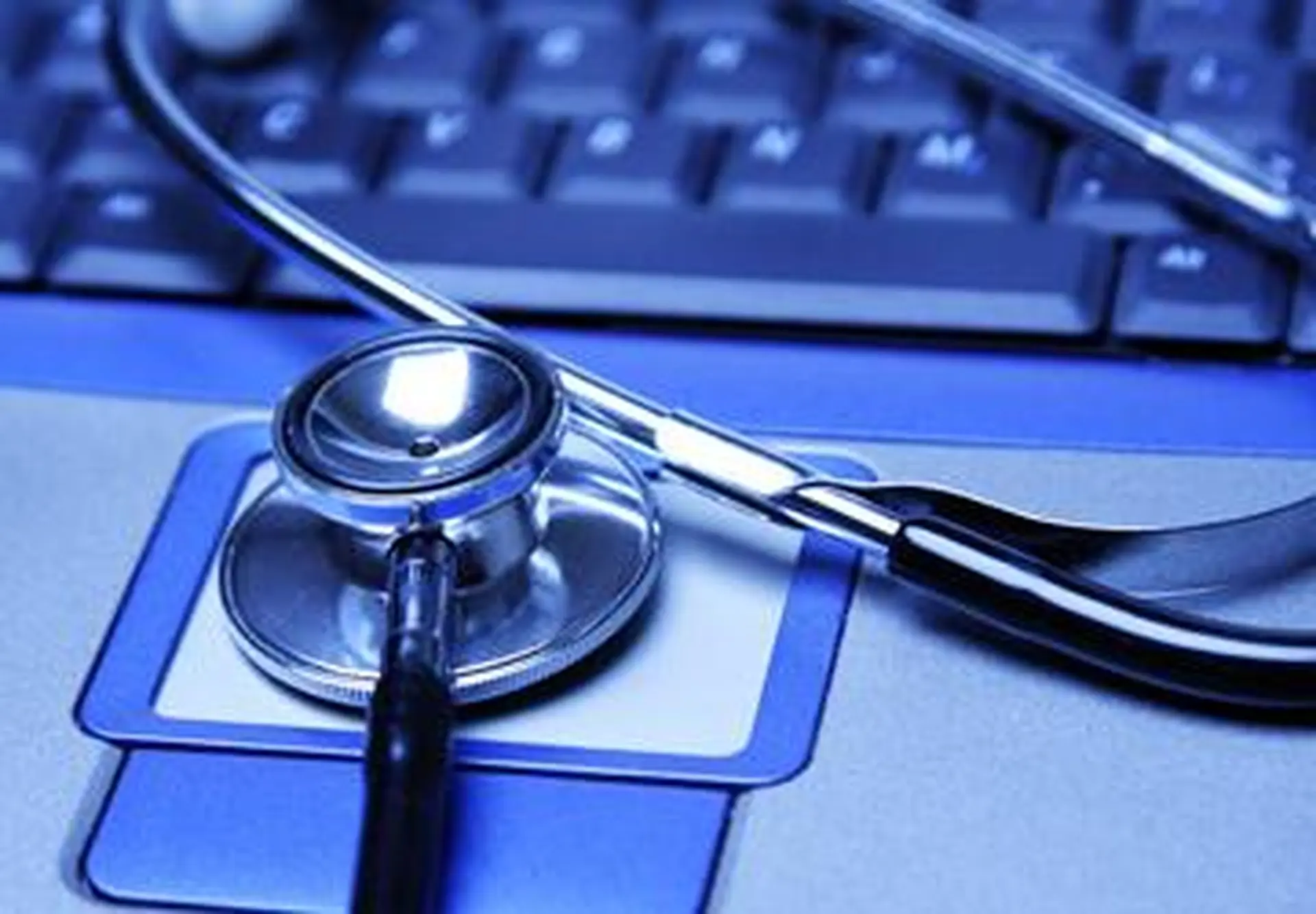Làm thế nào để kiểm tra một chiếc laptop mới mua
