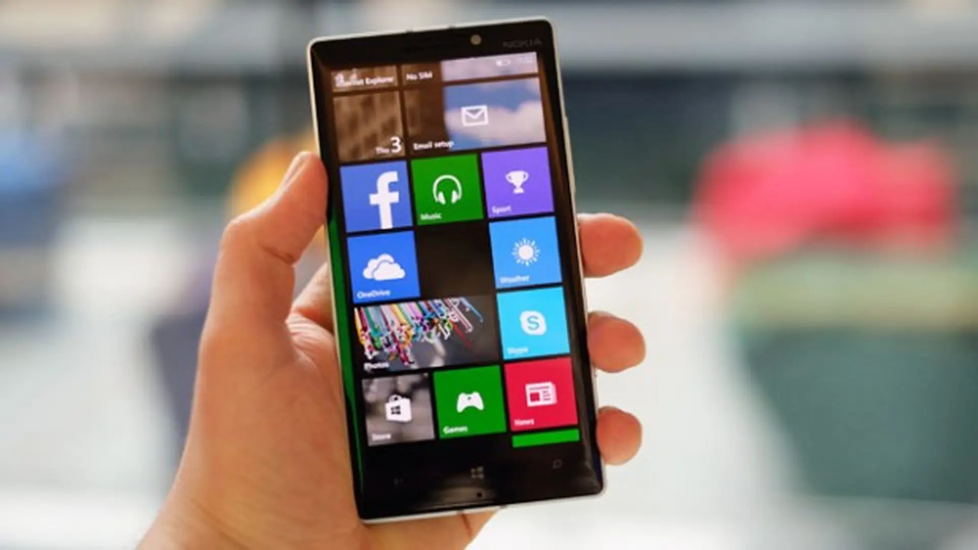 Các thiết bị Lumia trong tương lai sẽ có màn hình kép?