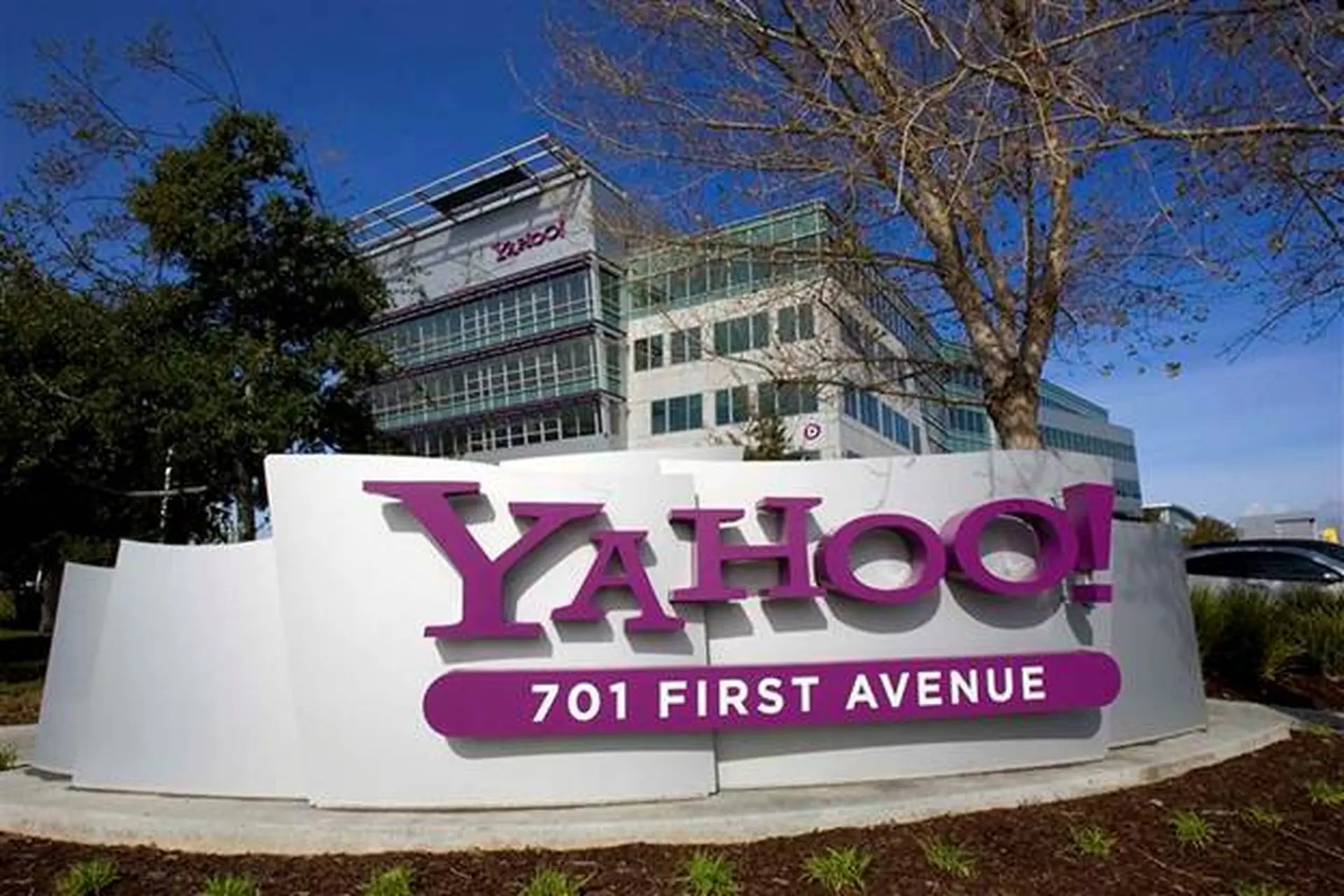 Yahoo chính thức đóng cửa tại Trung Quốc