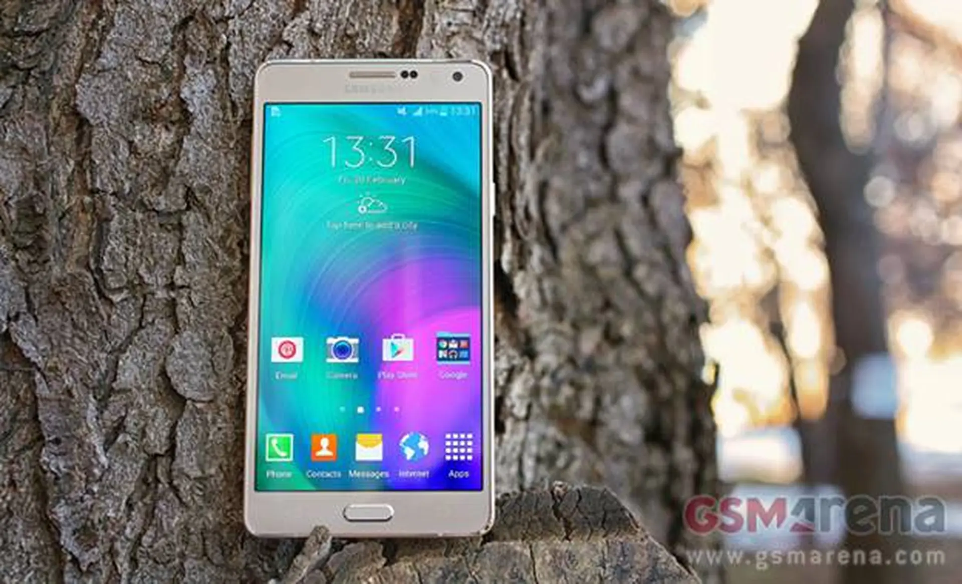 Galaxy A7-“viên ngọc trai” của Samsung