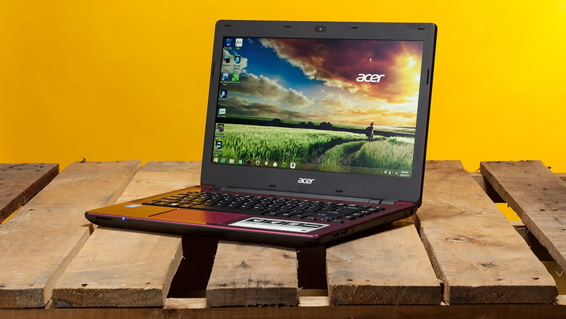 Acer Aspire E5 giá rẻ với nhiều lựa chọn