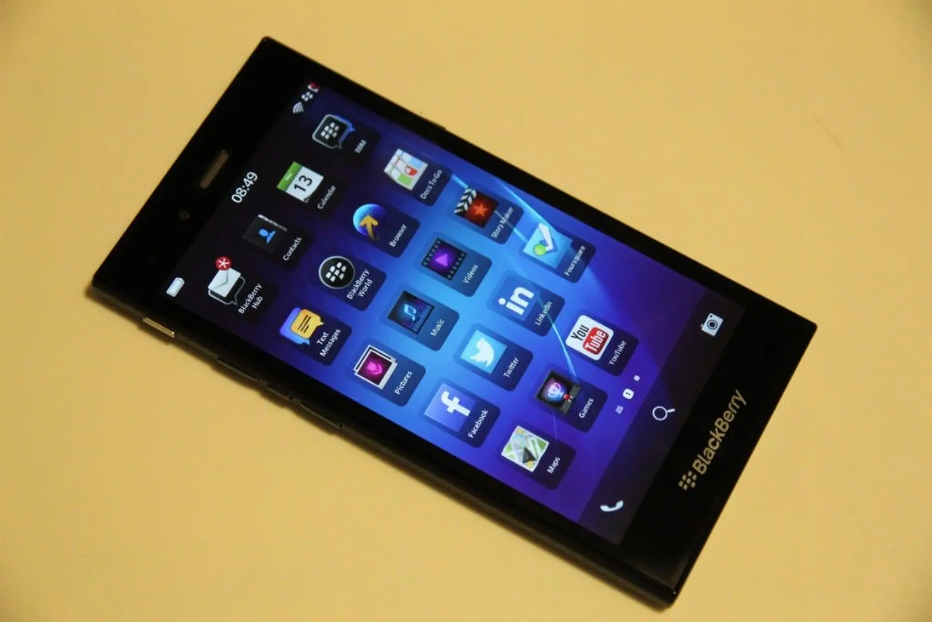 BlackBerry Z3 đánh dấu nỗ lực lớn của “Dâu đen”