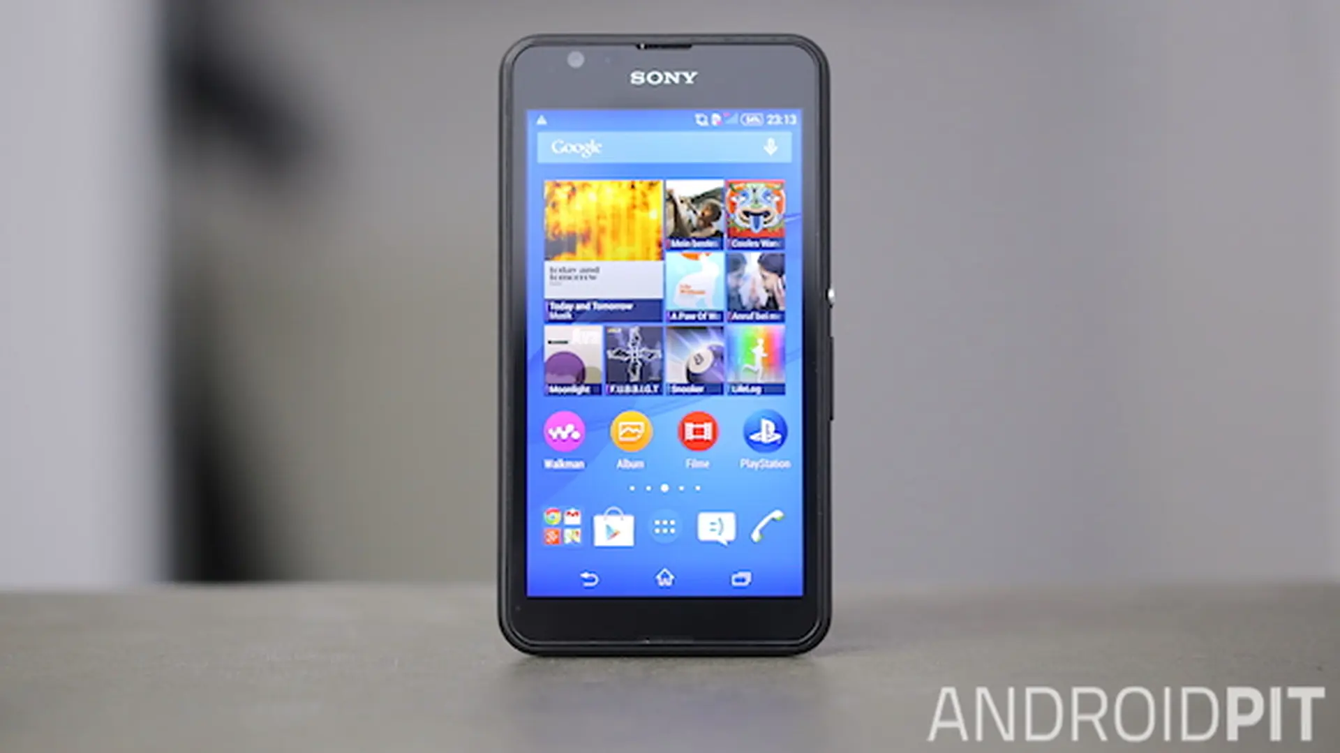Trên tay Sony Xperia E4G: tốt hơn Moto E