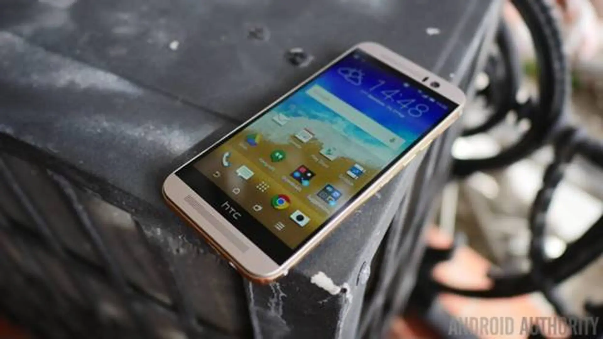 [MWC 2015] Trên tay HTC One M9: Hiệu suất và phần mềm (Phần 2)