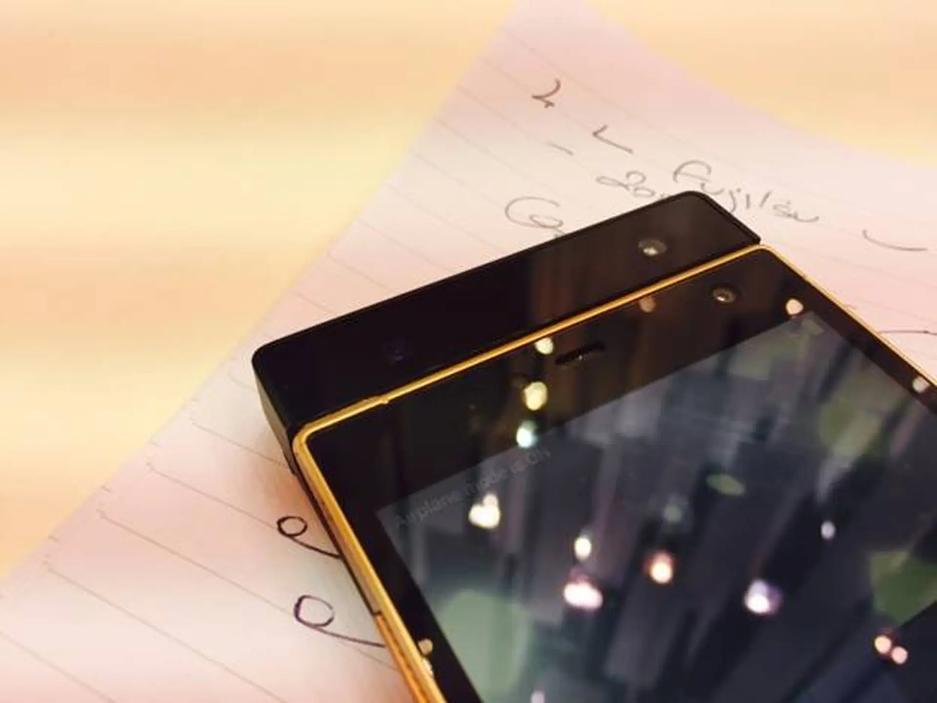 [MWC 2015] Fujitsu phát triển công nghệ mở khóa smartphone bằng mắt