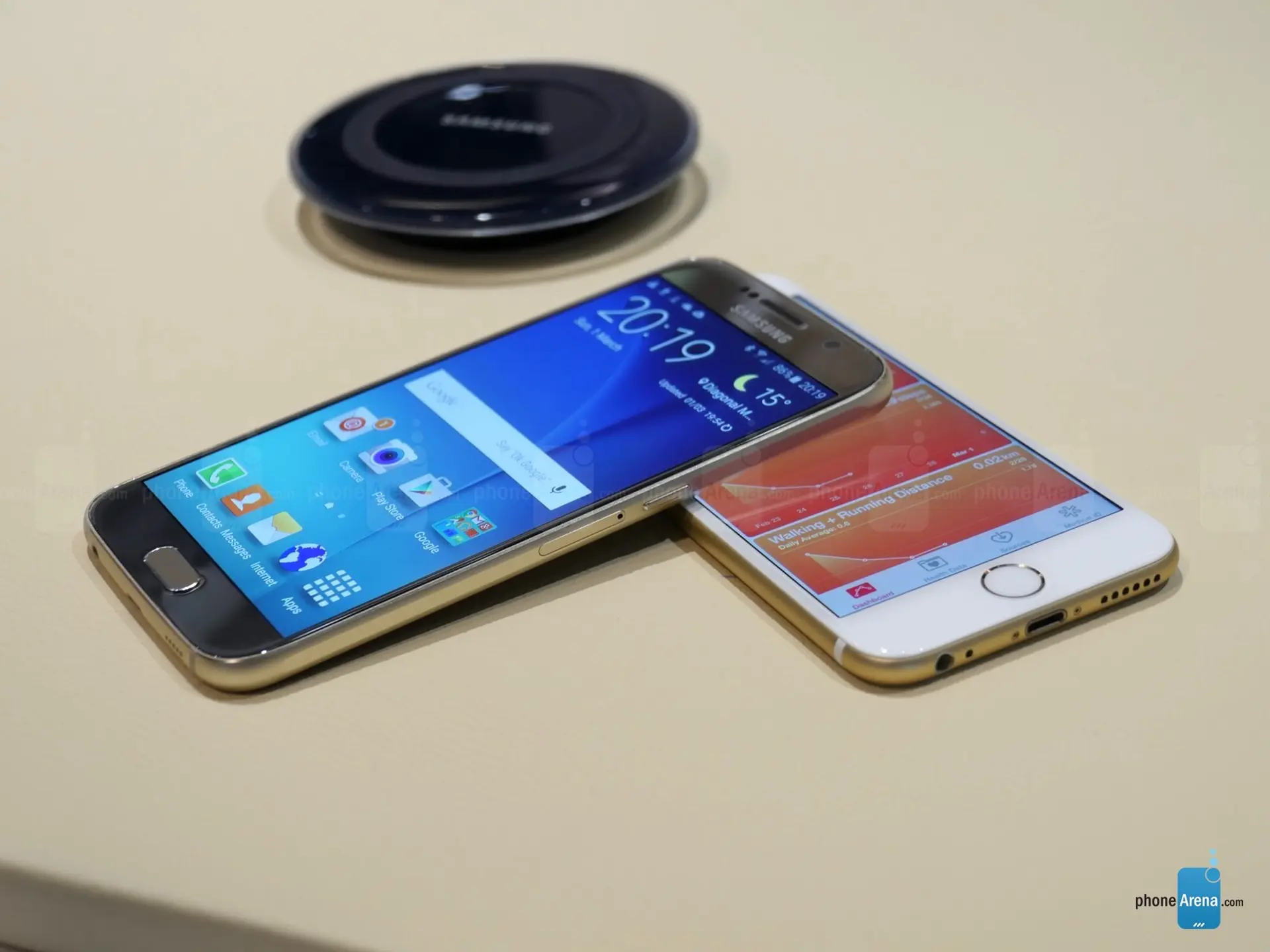 Nên chọn Samsung Galaxy S6 hay Apple iPhone 6: Siêu phẩm nào tốt hơn