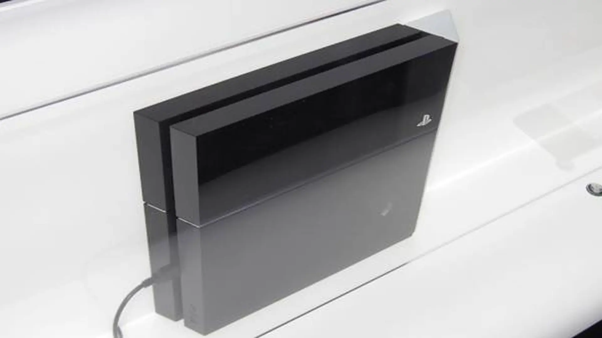 Rò rỉ thông tin PS4 sẽ được Sony cập nhật phiên bản mới