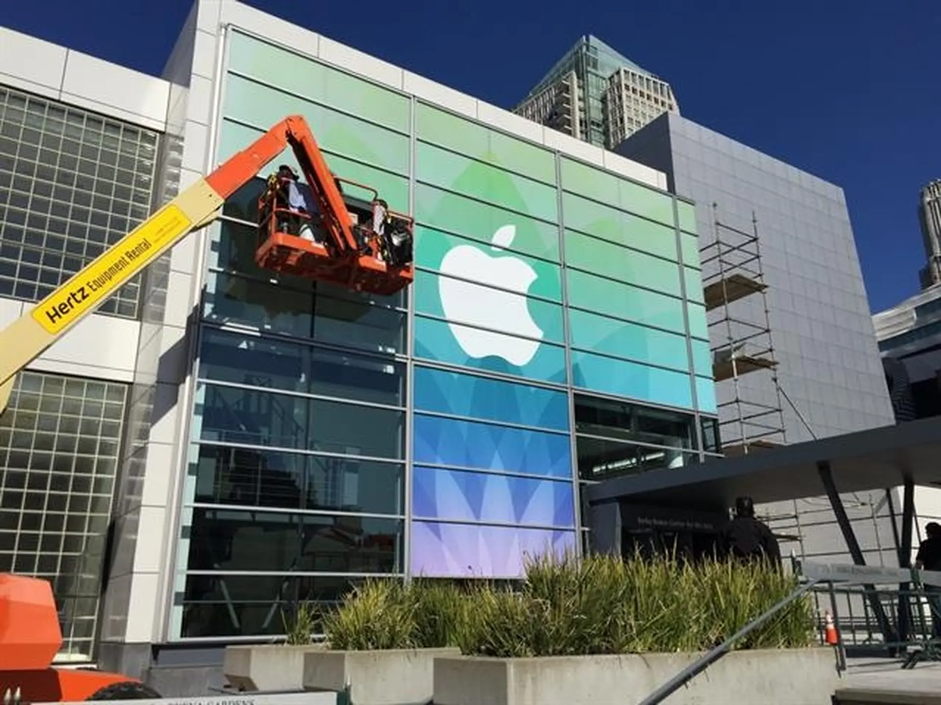 Apple vẫn luôn là kẻ kín tiếng