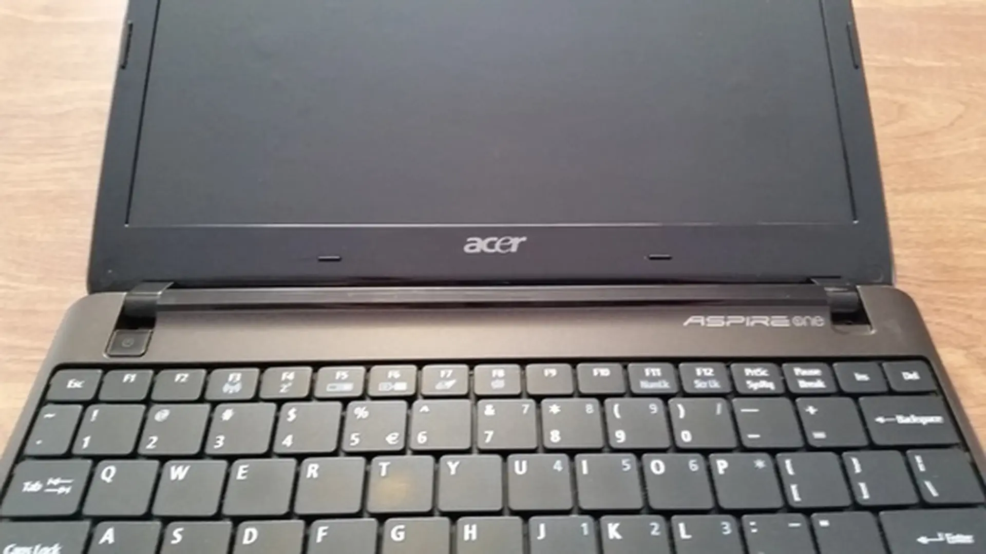 Cách sửa màn hình Laptop tại nhà cơ bản nhất