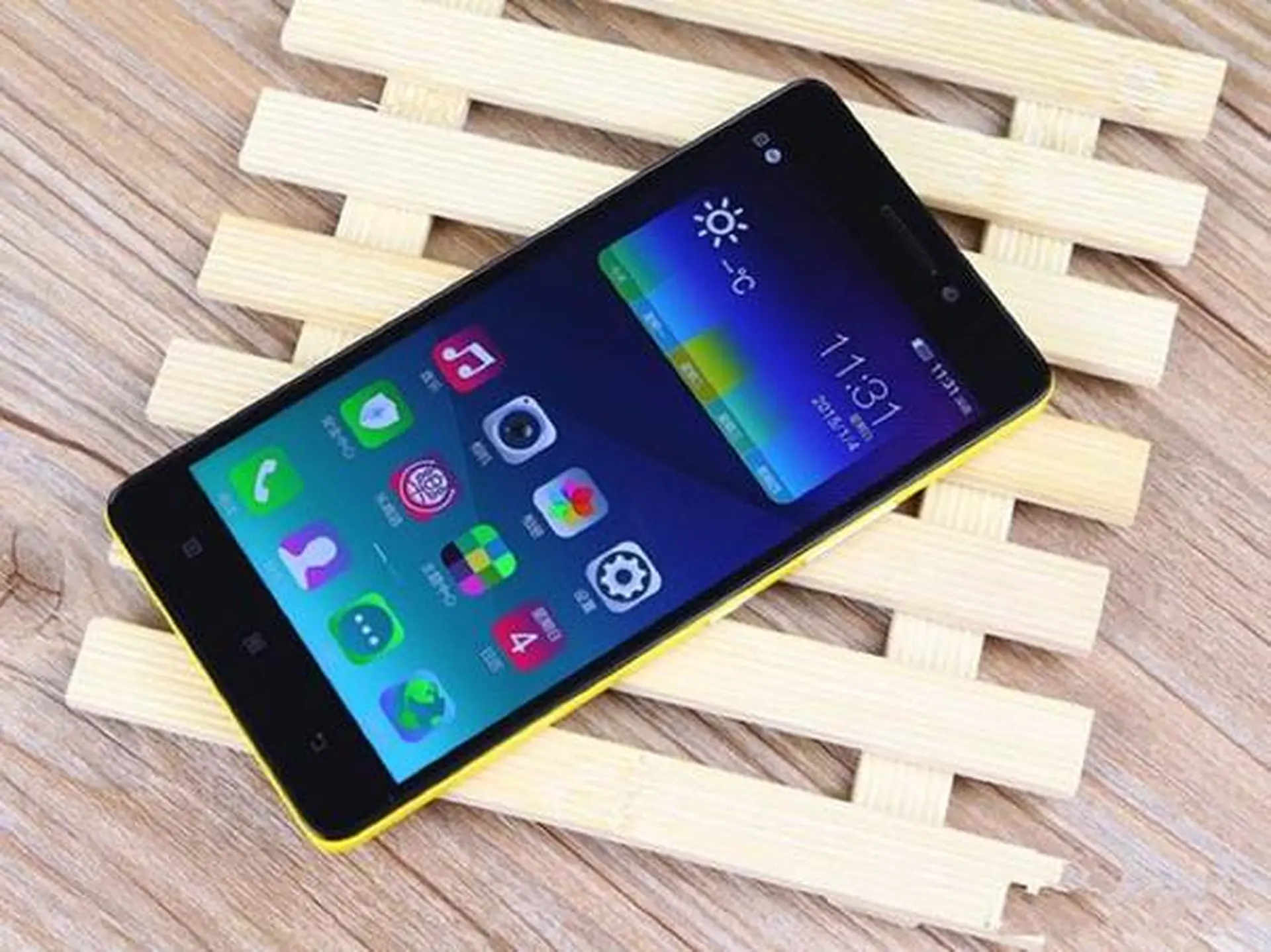 Lenovo K3 Note sở hữu thiết kế và màn hình fullHD siêu ấn tượng