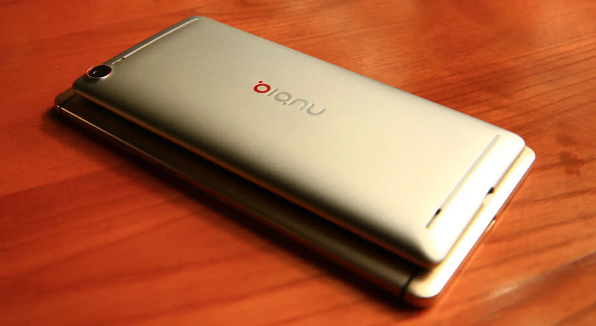 ZTE Nubia Z9 có thể được công bố vào ngày 6 tháng 5