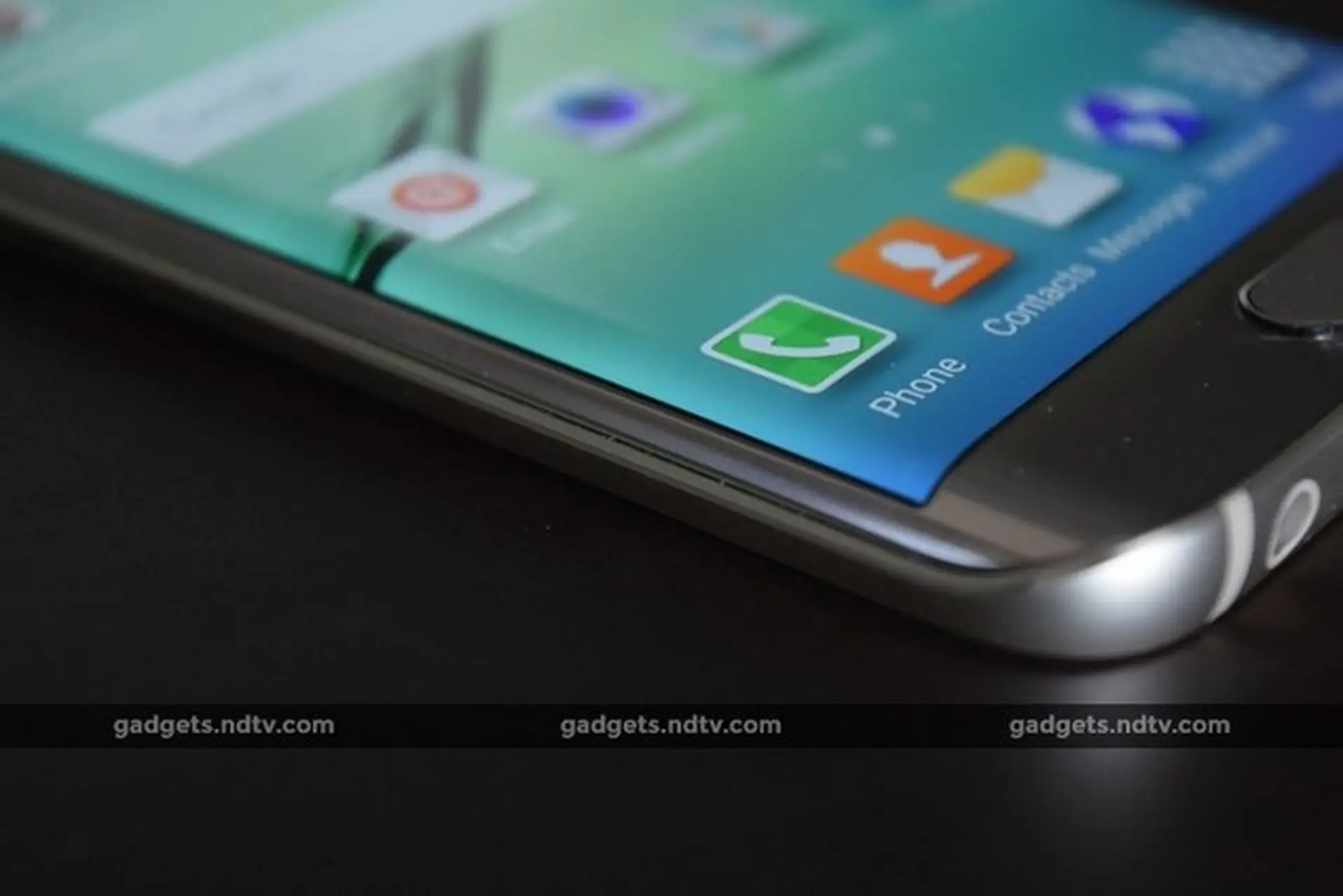 Galaxy S6 không chỉ riêng màn hình là độc đáo