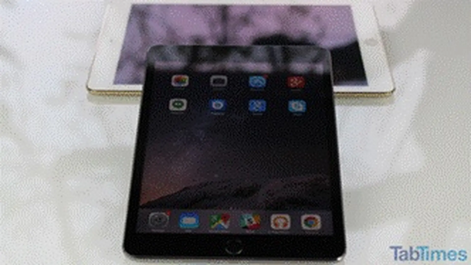 So sánh Google Nexus 9 và iPad Mini 3 (Phần 1)