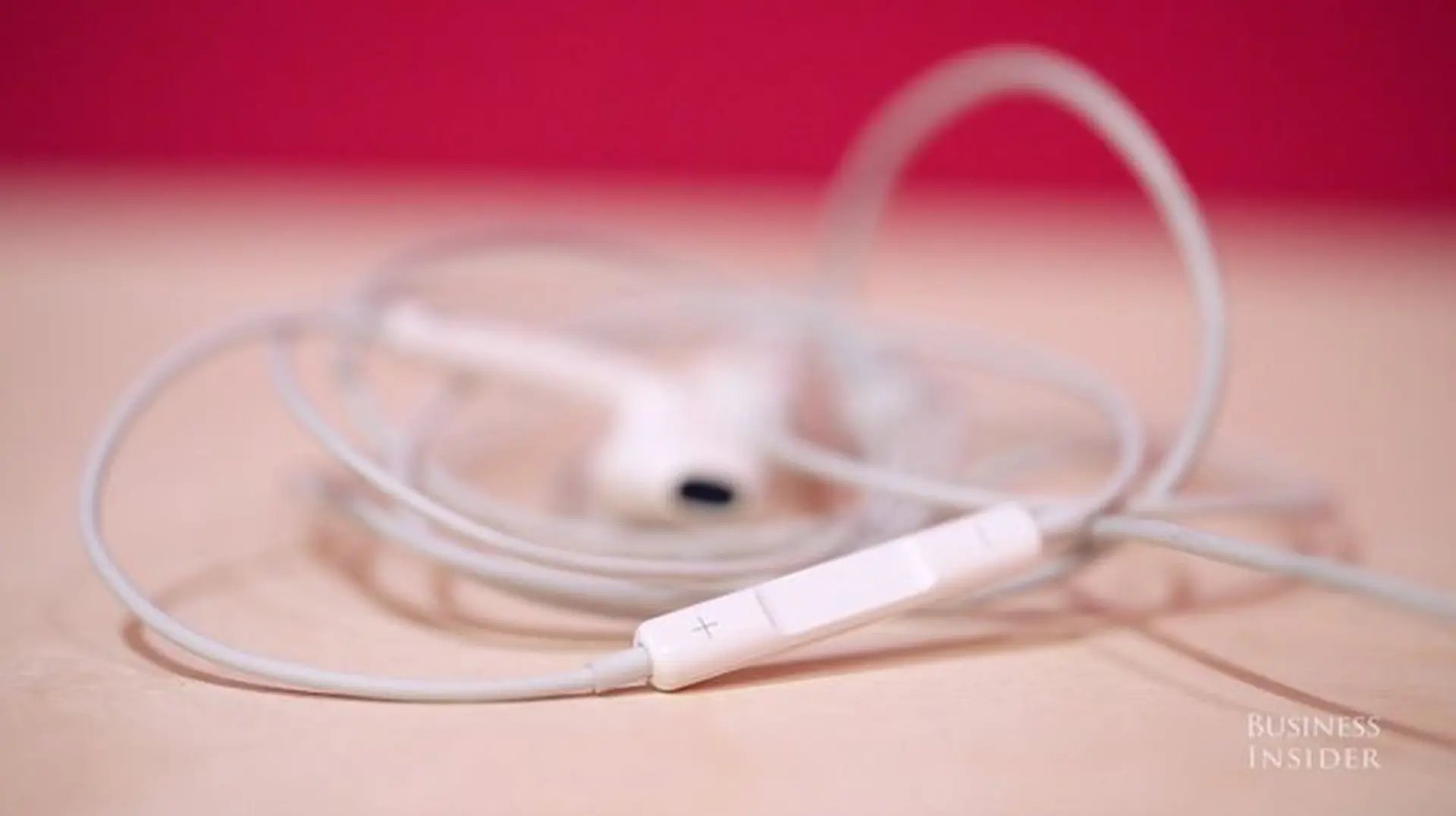 Khám phá 14 chức năng của tai nghe iPhone