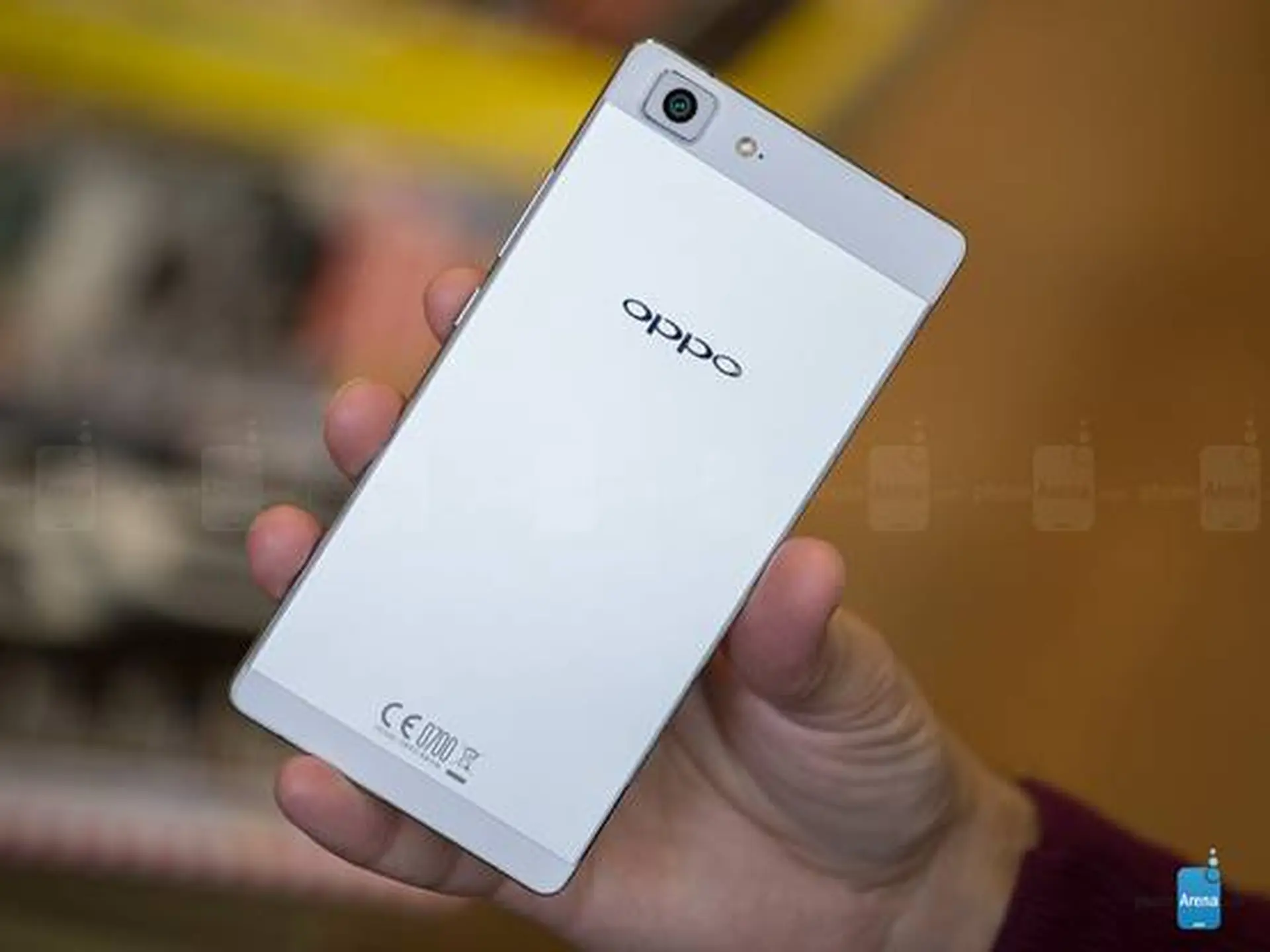 Oppo R5 nổi bật với nhiều tính năng hấp dẫn đến Color OS 2.0