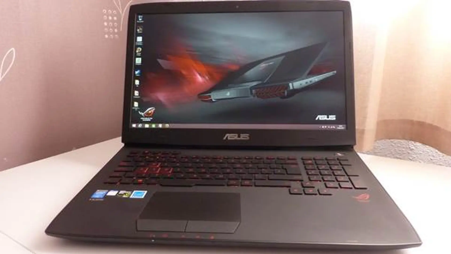 Đánh giá nhanh laptop chơi game Asus ROG G751JY