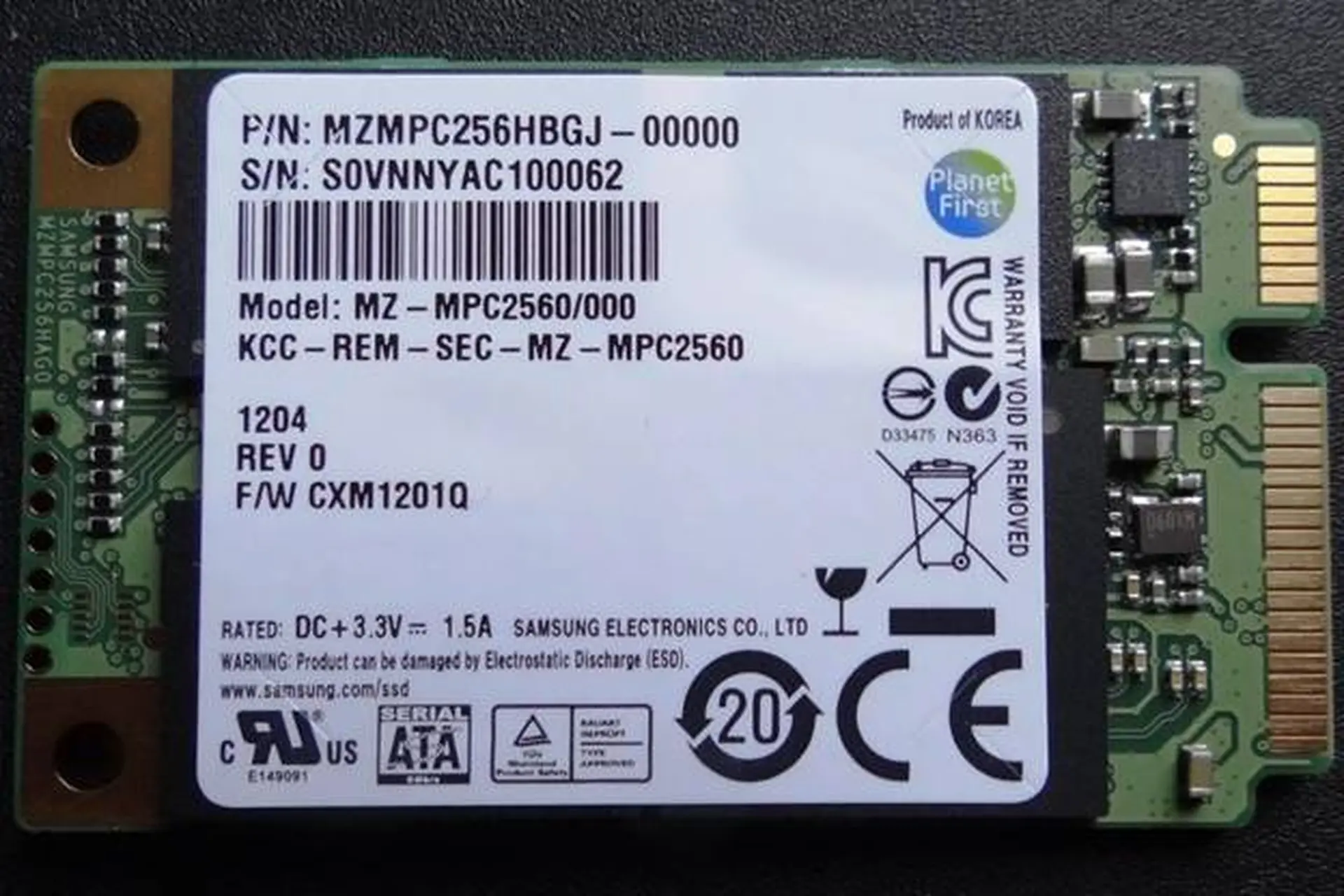 Ổ cứng cỡ nhỏ của Samsung “khi giấc mơ thành sự thật”
