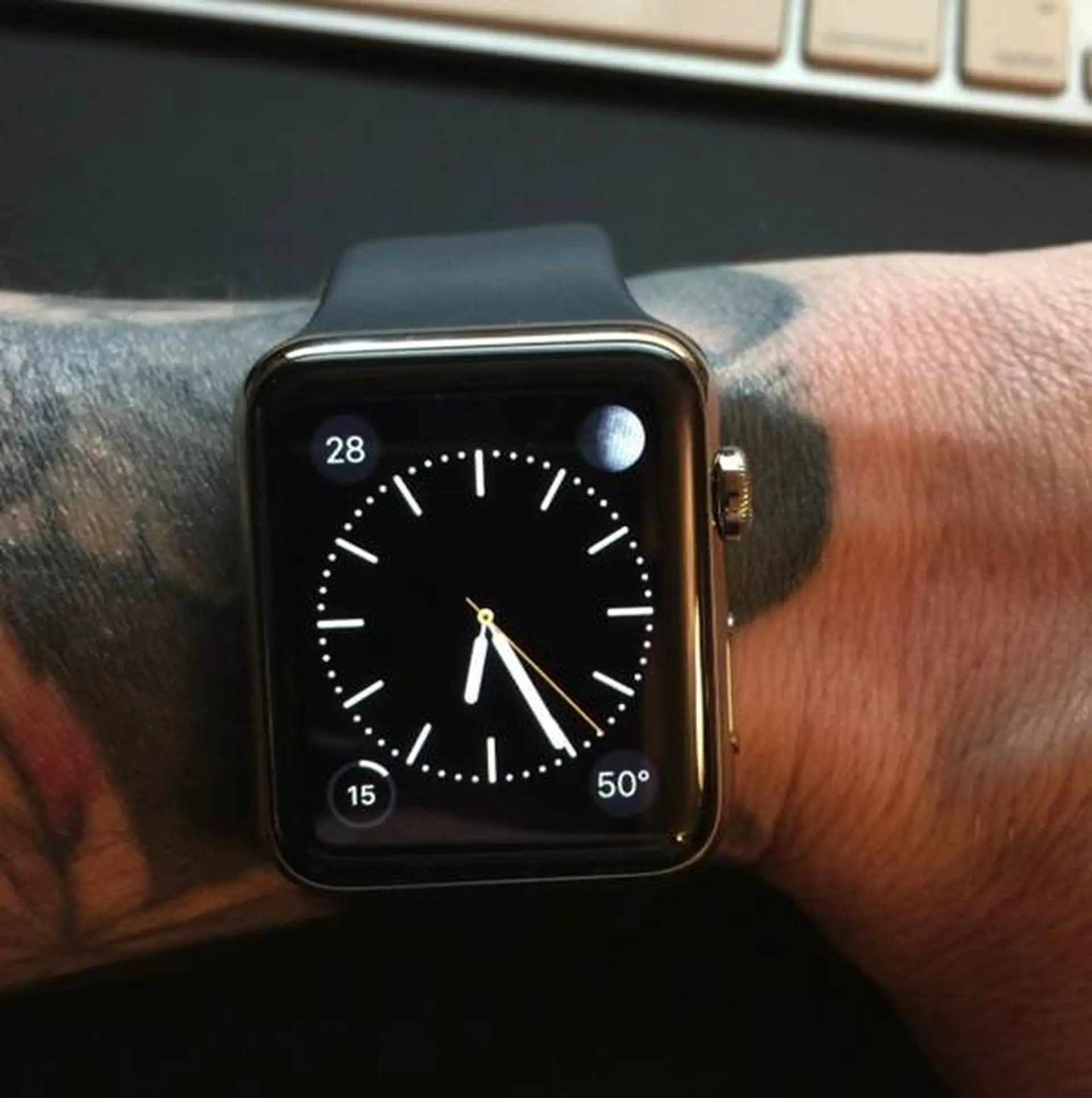 Apple Watch gặp vấn đề đo nhịp tim với hình xăm 