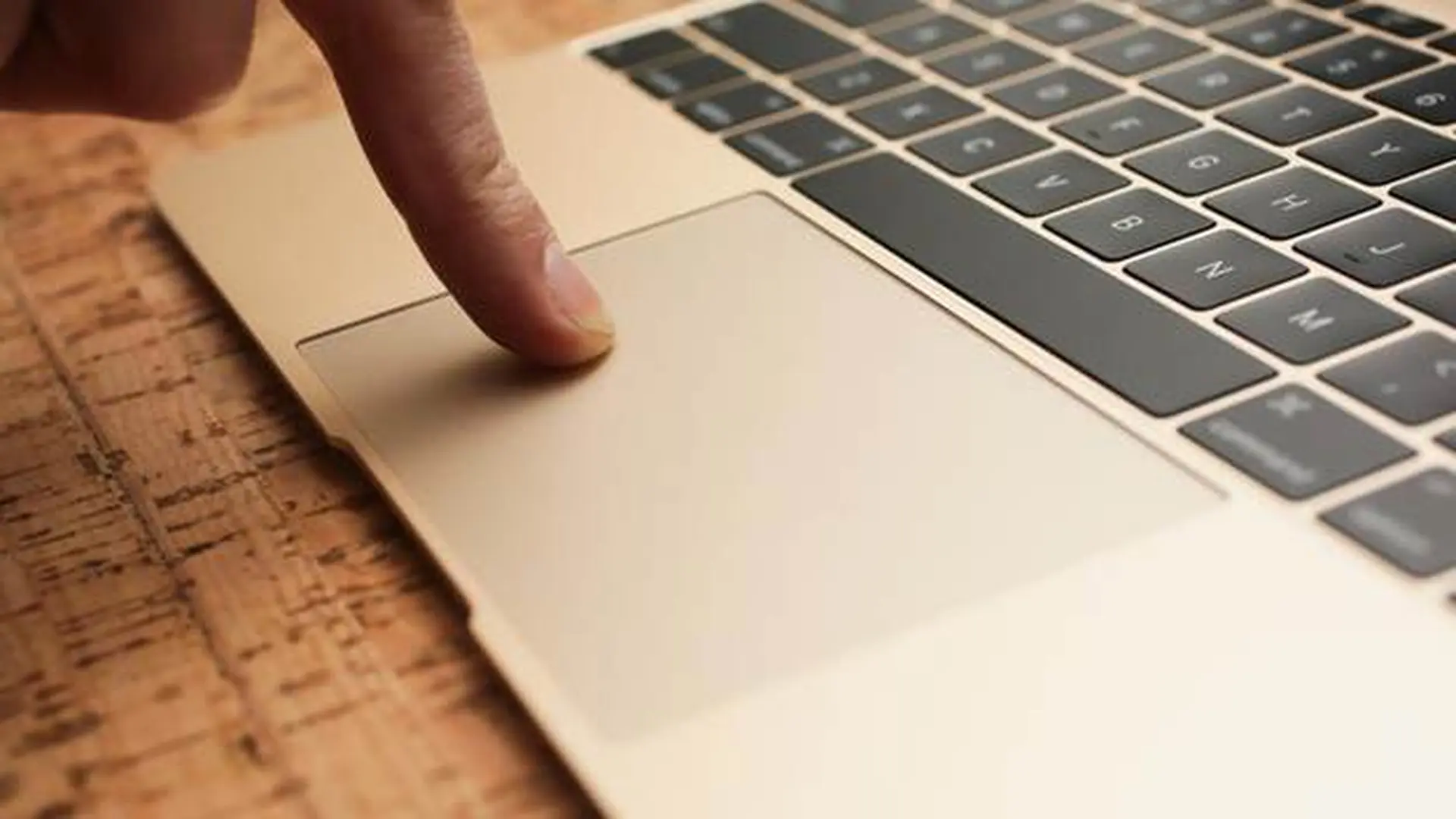 Cách thiết lập Force Click trên MacBook, MacBook Pro