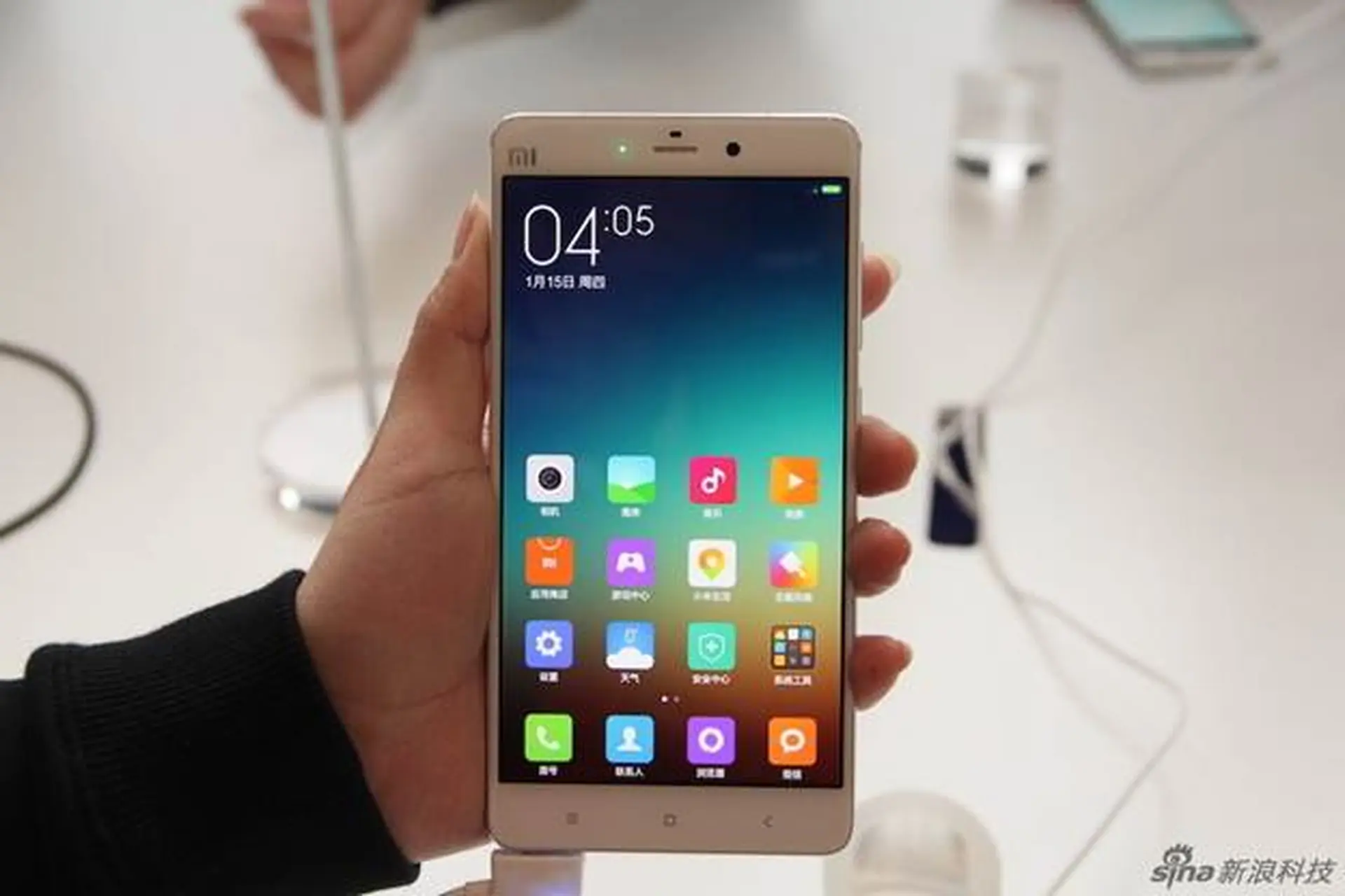 So sánh Xiaomi Mi Note Pro với LG G4: Về phần mềm hiệu năng và camera