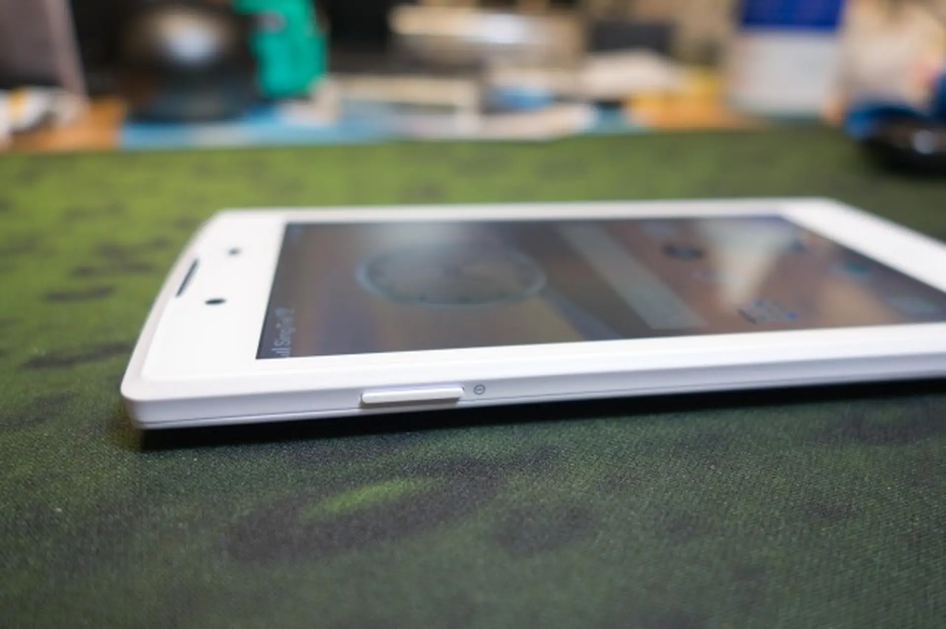 Oppo Neo 5: mua thôi đừng ngại ngần gì cả