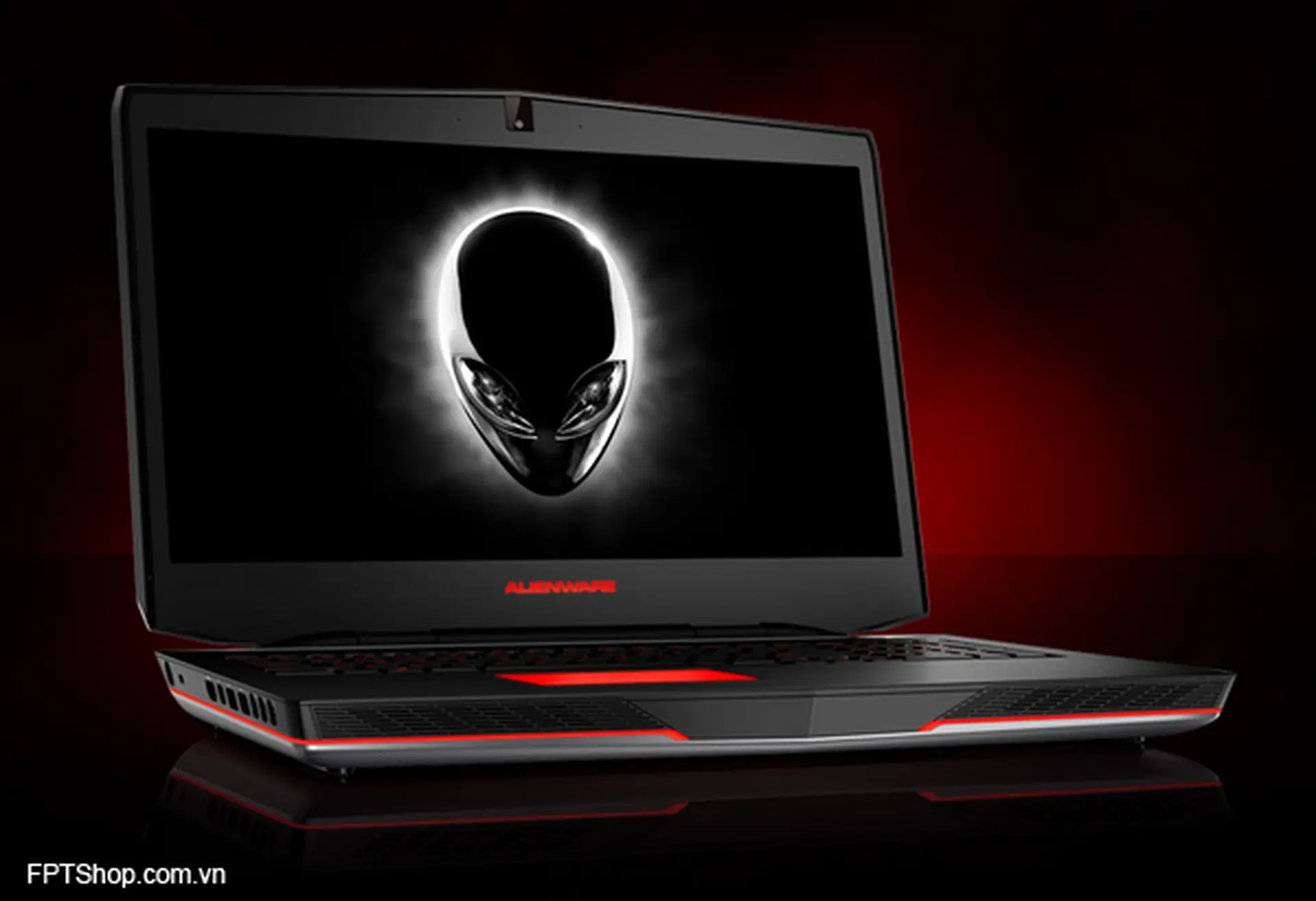 5 laptop có cấu hình khủng chơi game tốt nhất 2015